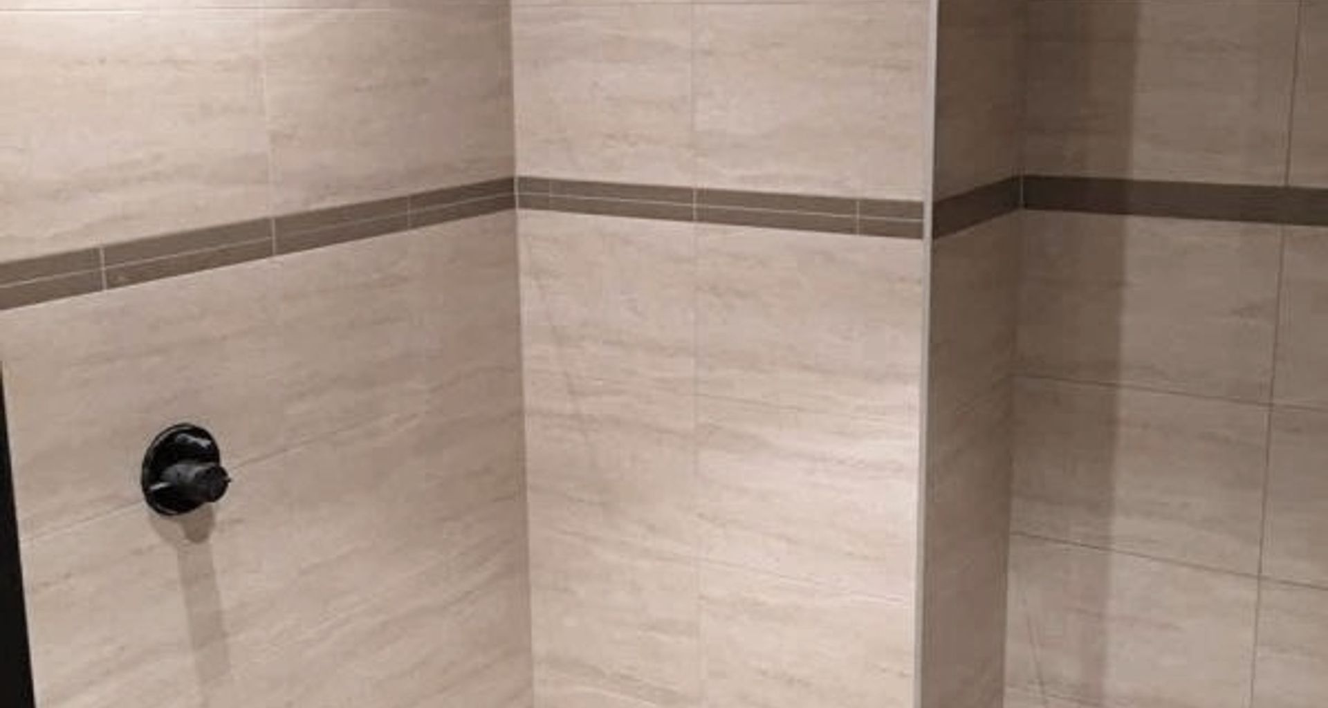 Damn Good Tiling banner