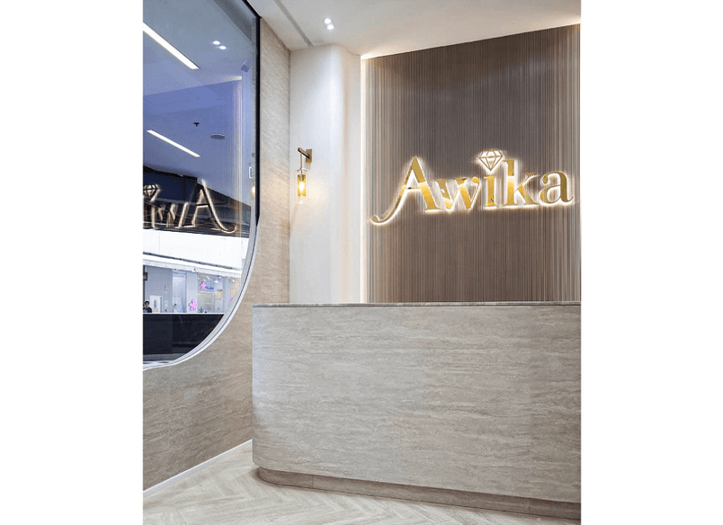 Curved Reception Desk Design Ideas for Modern Commercial Interiors