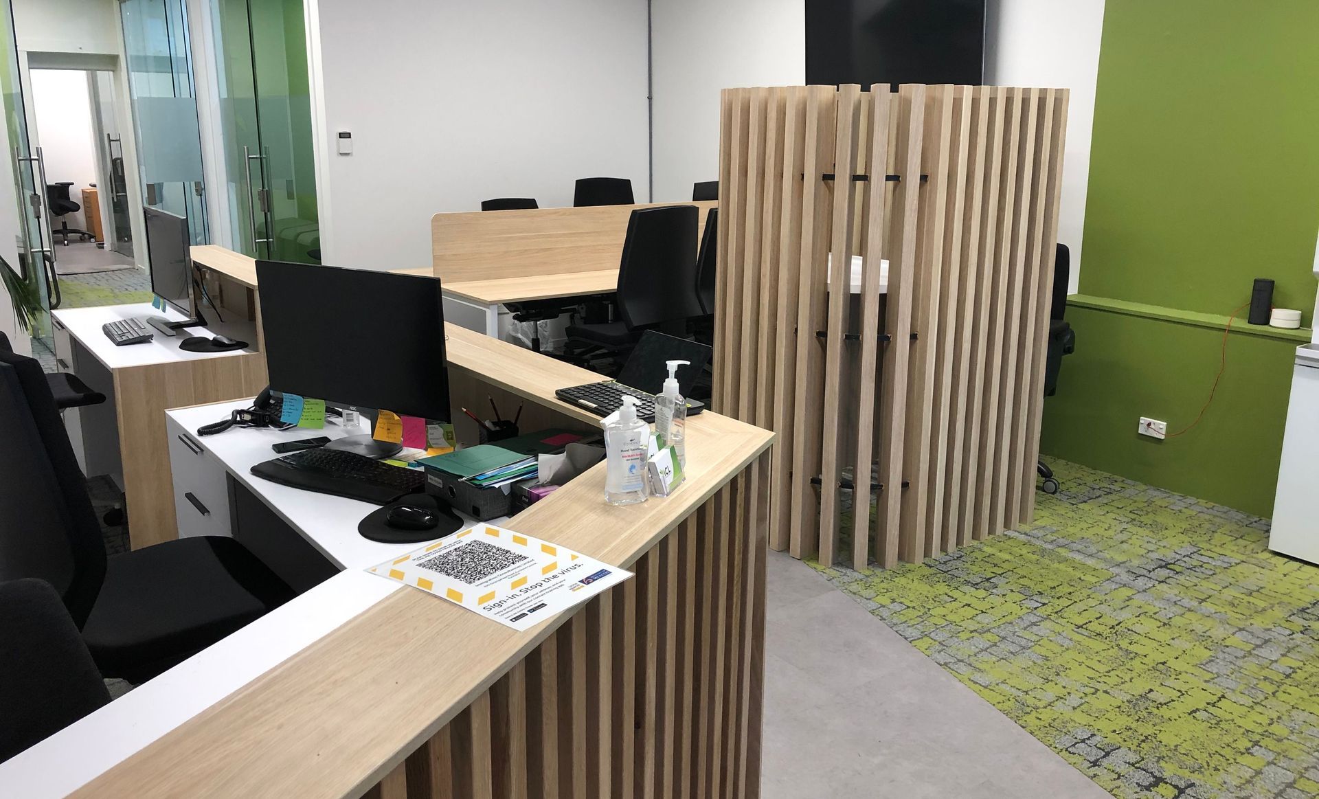 shop fitting/office furniture