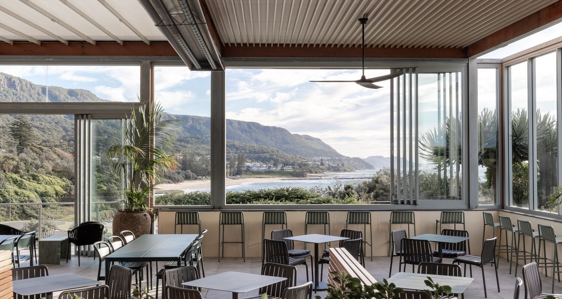 HEADLANDS HOTEL banner
