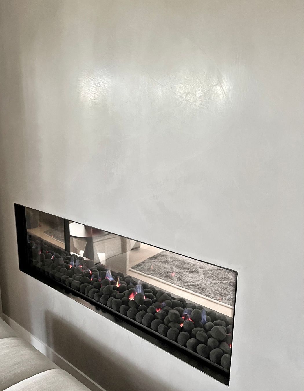 Fireplace, Pietra Levigata