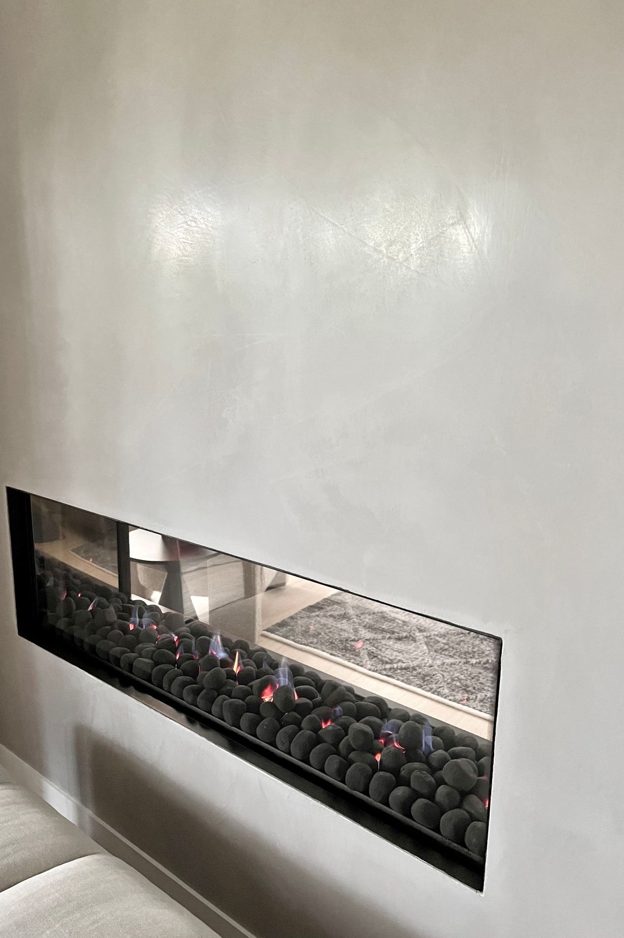 Fireplace, Pietra Levigata