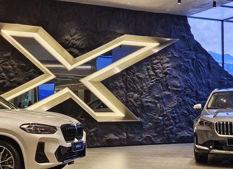 BMW Showroom Rock Feature Wall | Linnovate Walls