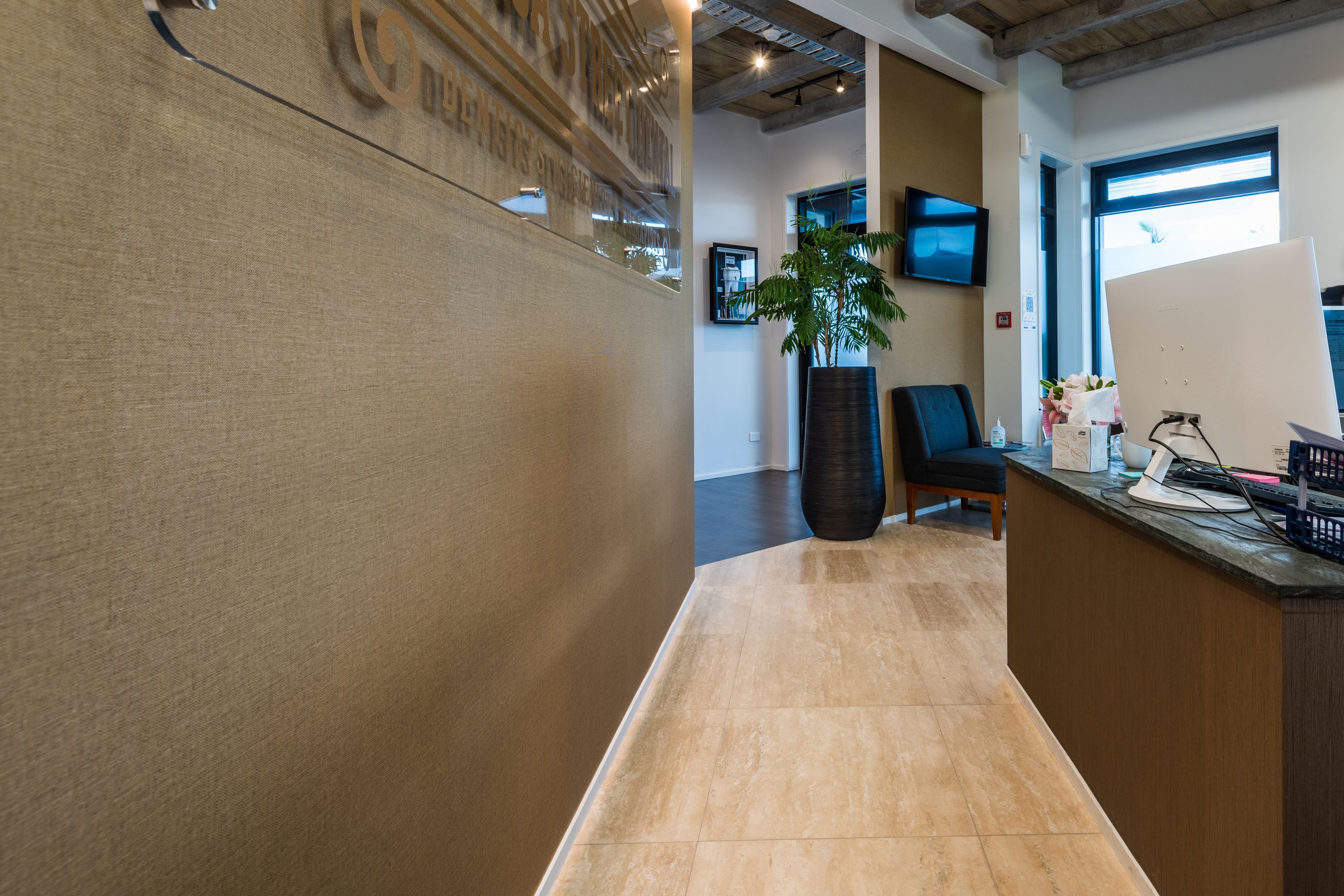 Hinemoa Dental Care, Brikenhead
