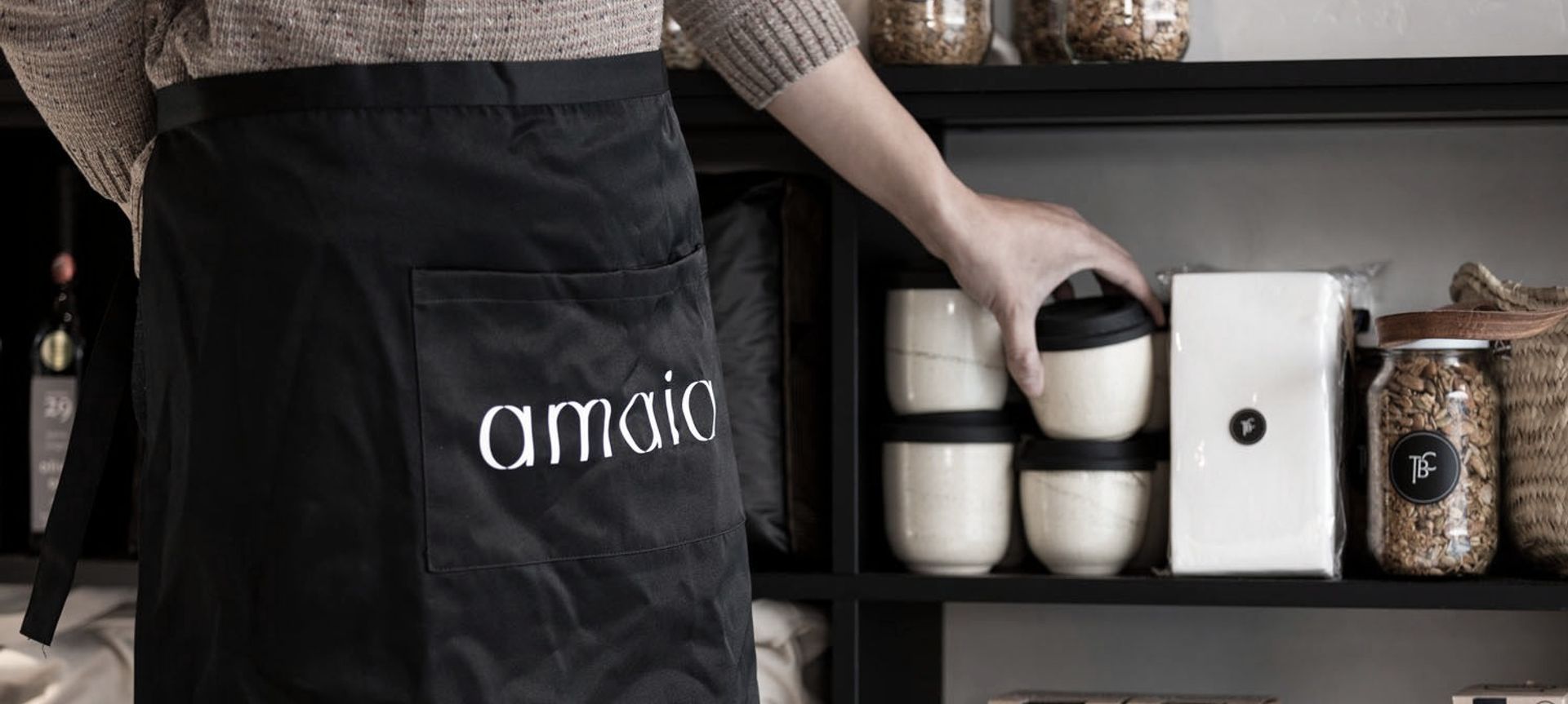 Amaia Showroom banner