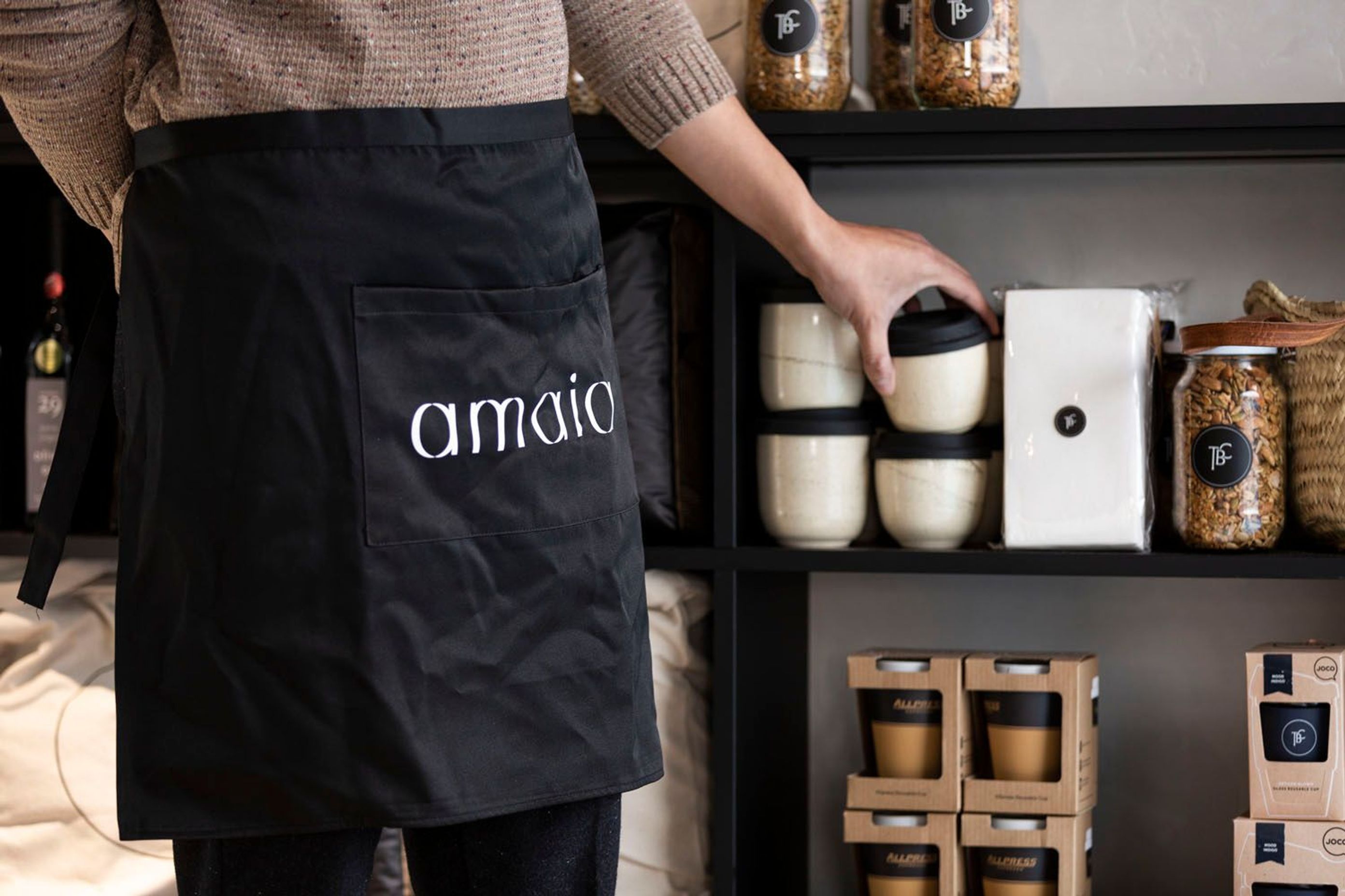 Amaia Showroom