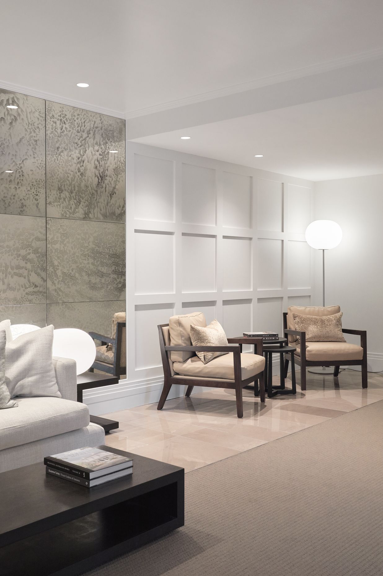 Apartment Lobby