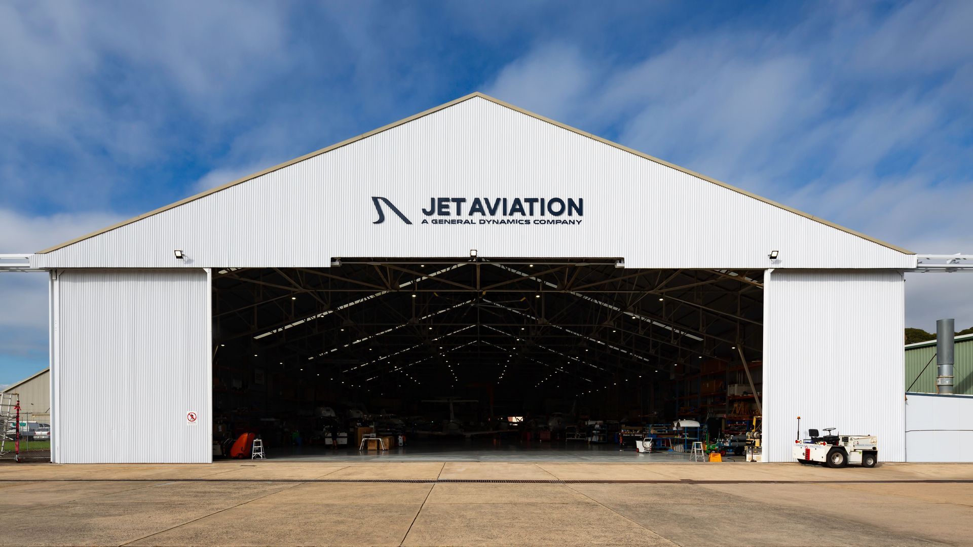 Bankstown - Jet Aviation banner