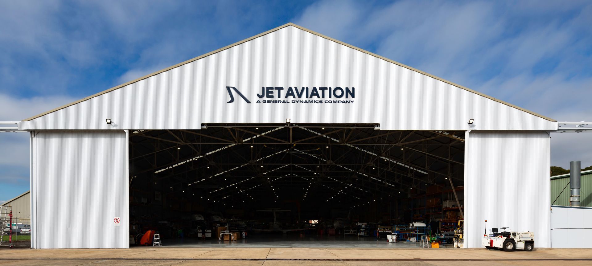 Bankstown - Jet Aviation banner