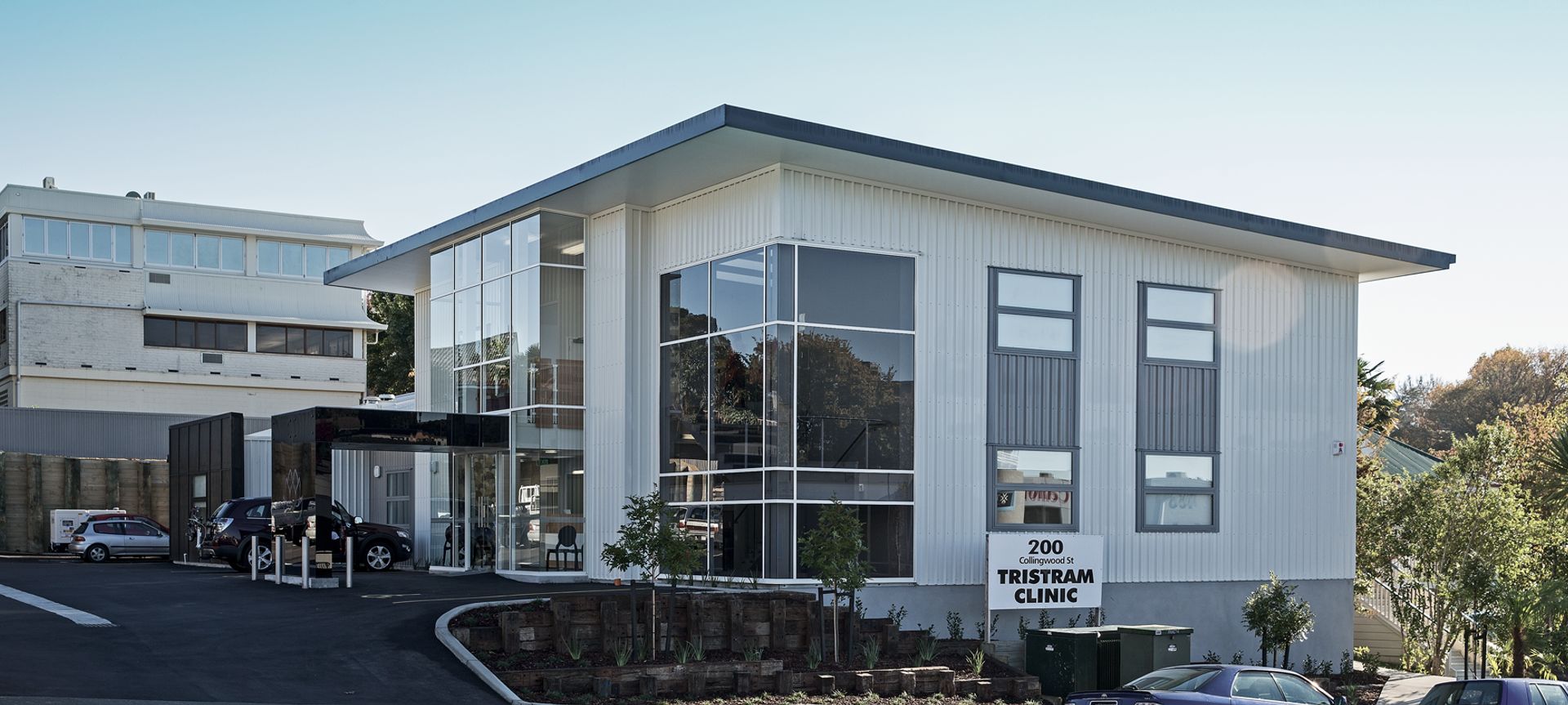 Hamilton's Premier Clinic banner
