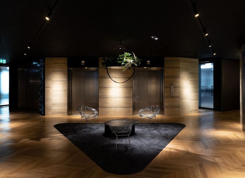 Level 17, Private Offices, HSBC Tower