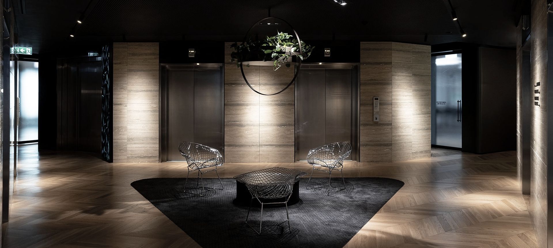 Level 17, Private Offices, HSBC Tower banner