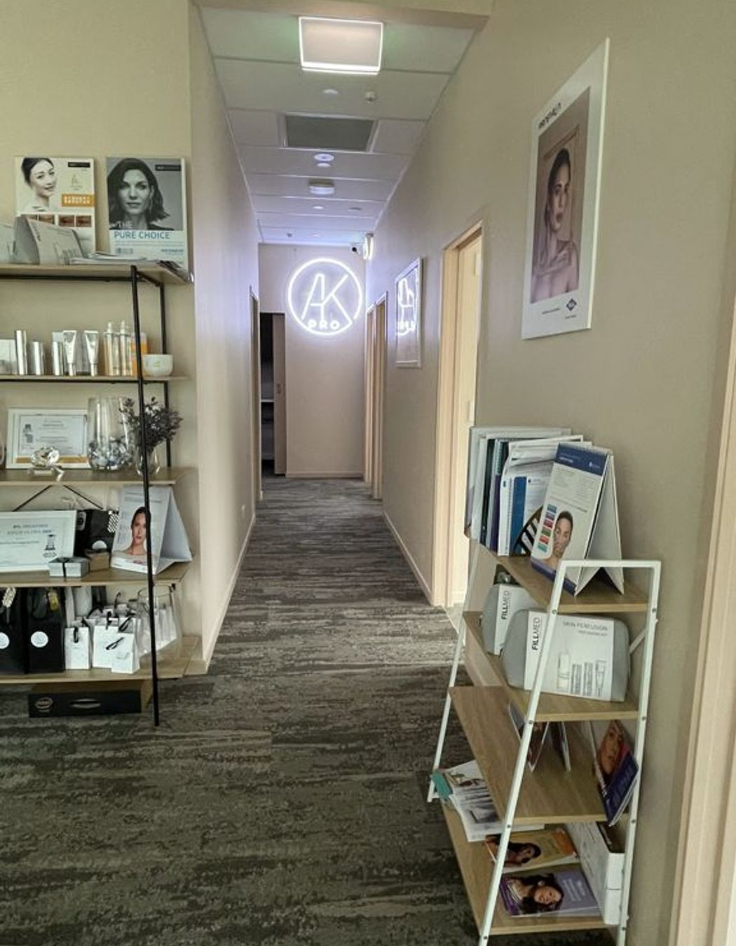 AK Pro Anti-Ageing Clinic