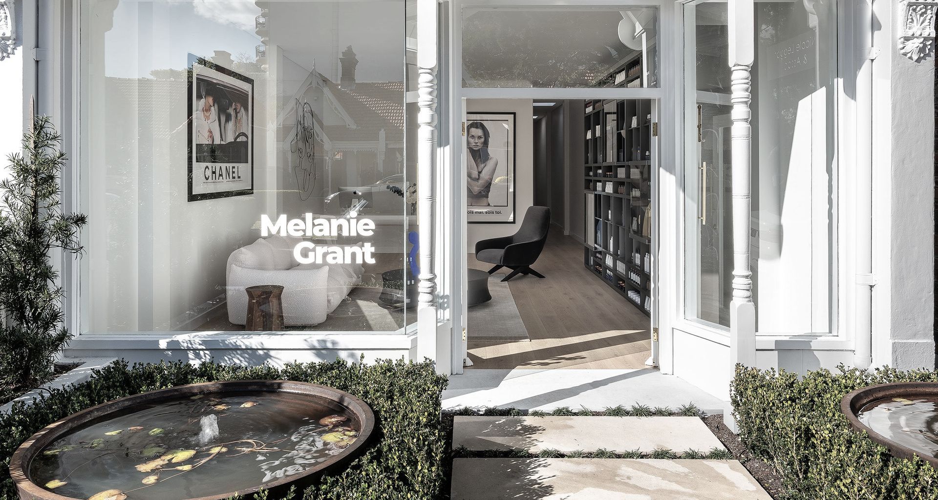 Melanie Grant banner