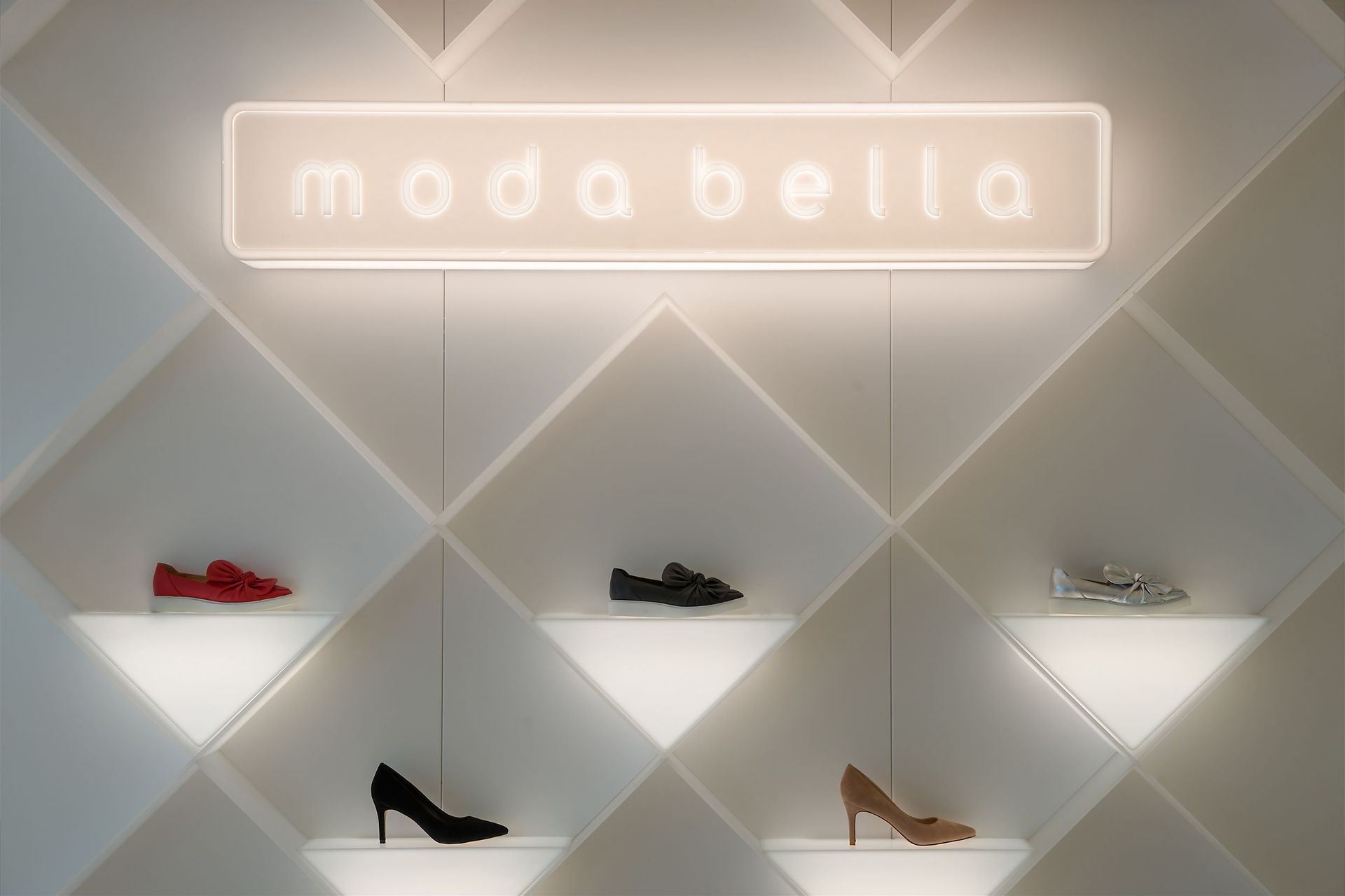 Moda-BellaFull-Res12b.jpg
