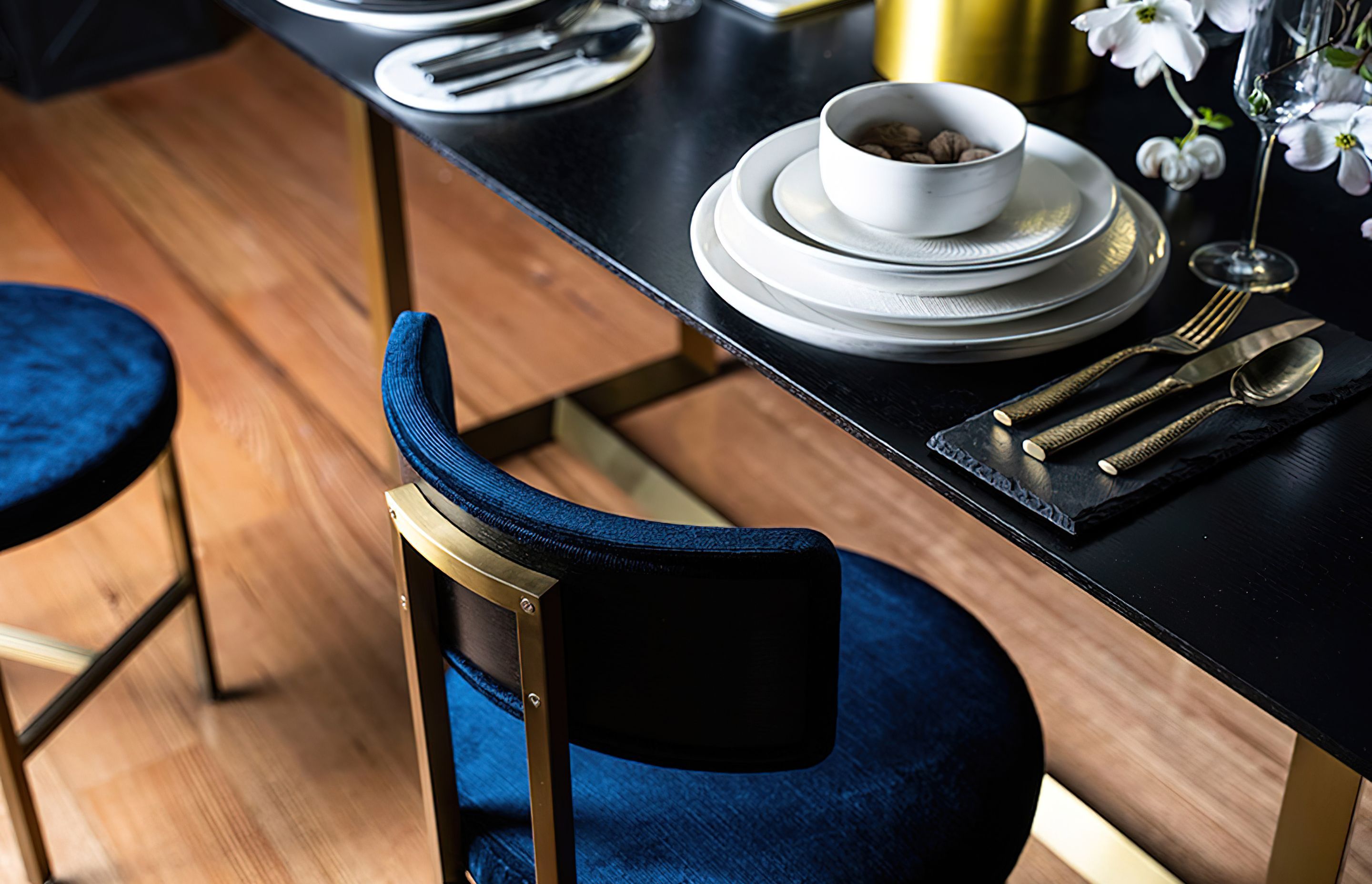 NOUVEAU | FURNITURE COLLECTION