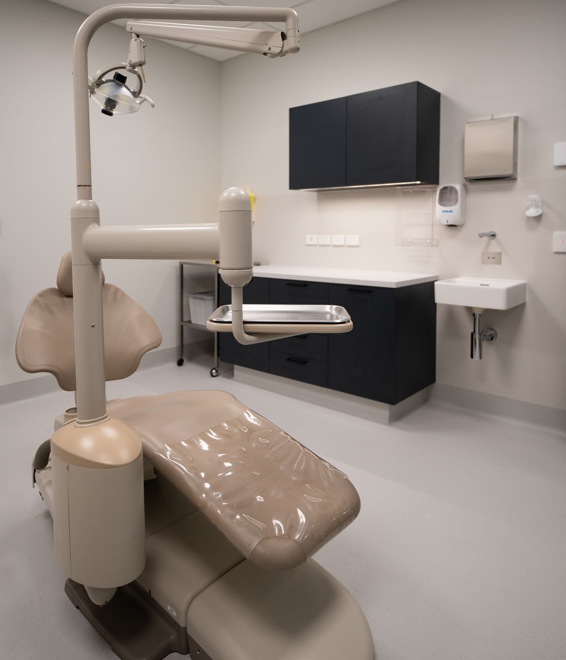 OMFSTREATMENT-ROOM6.jpg
