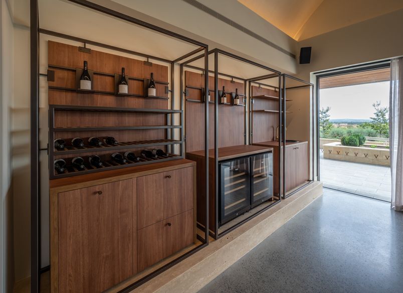 V Vineyard Winery – ‘Box Wood’