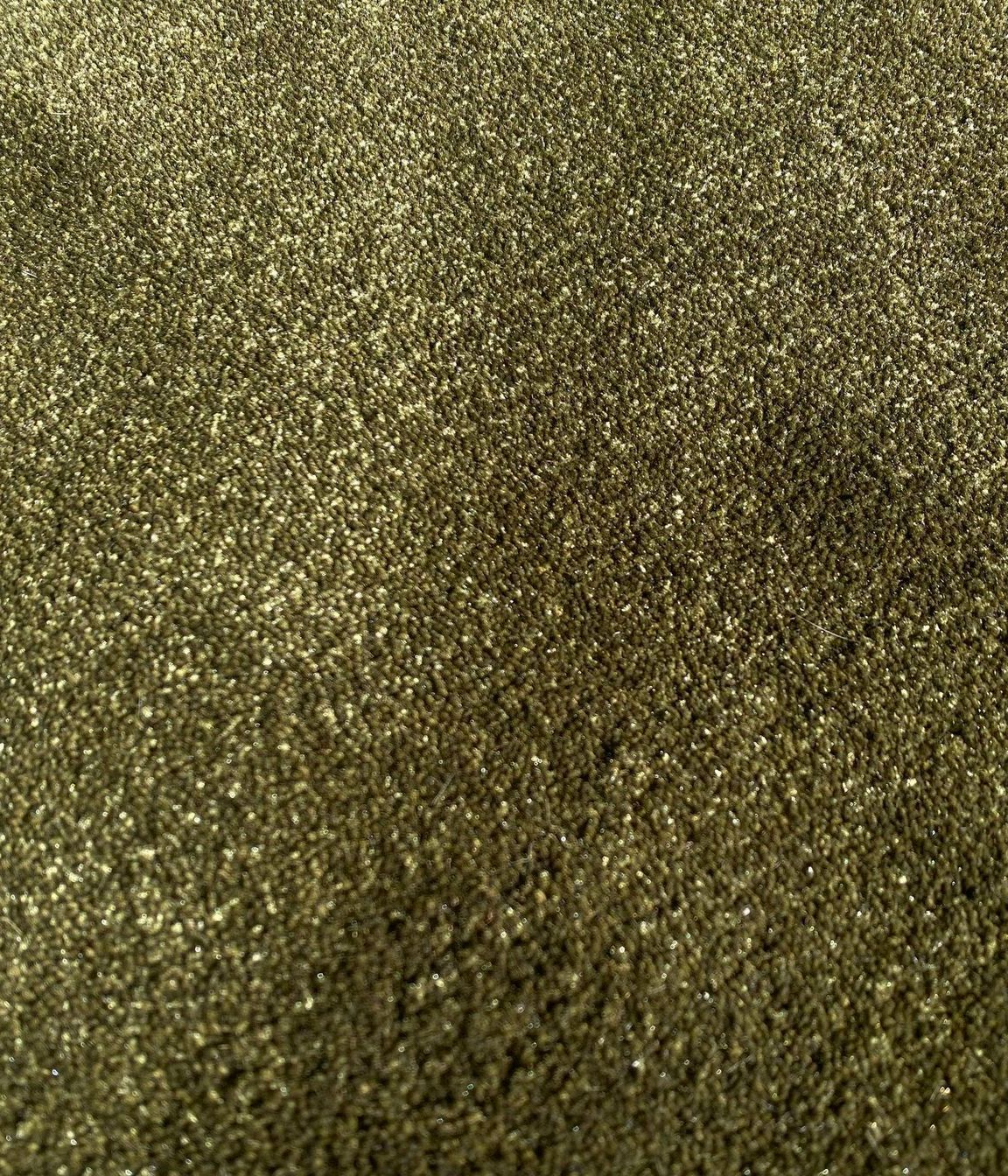 PragueTufted-1.jpg