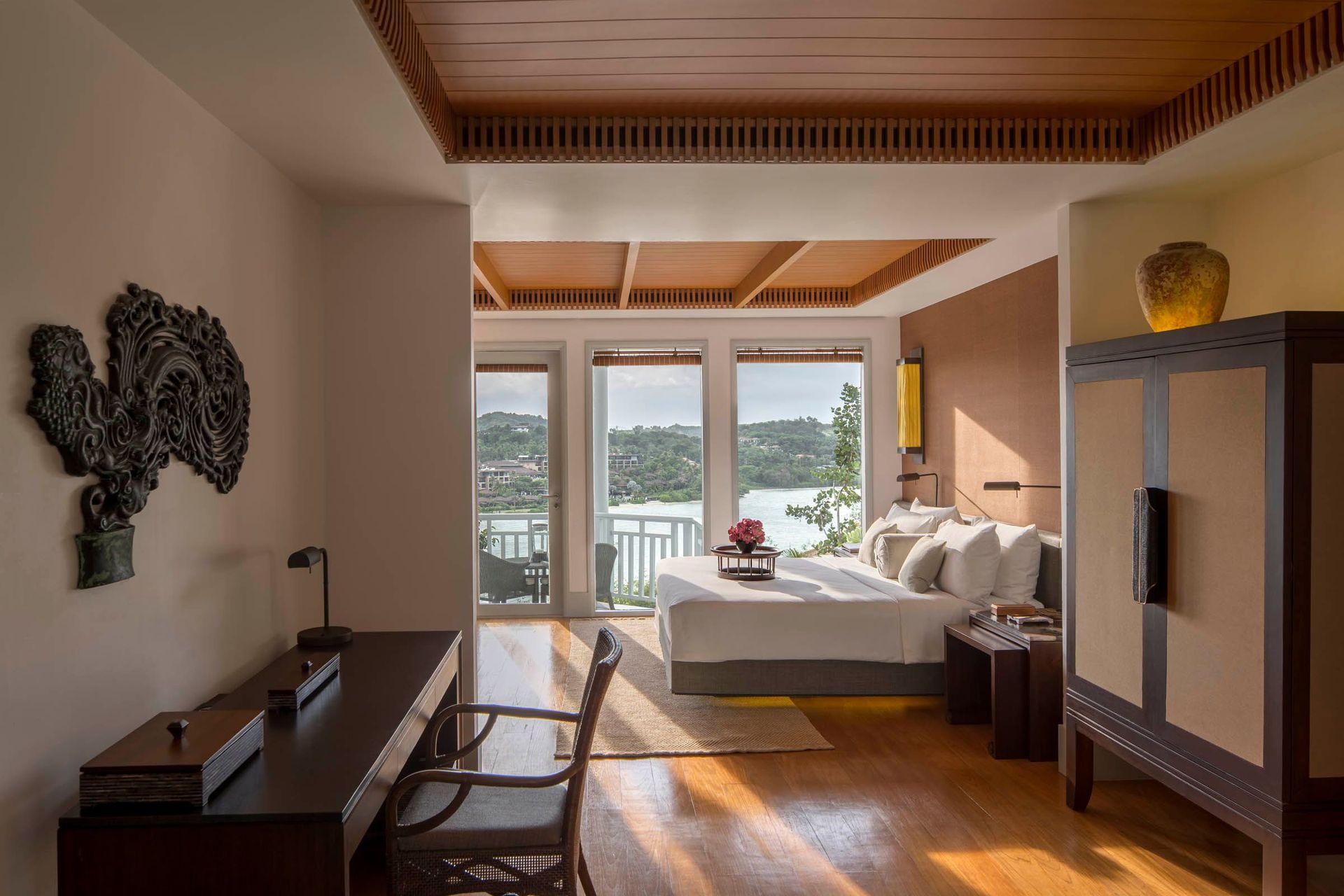 PremierSeaView-1FL.jpg