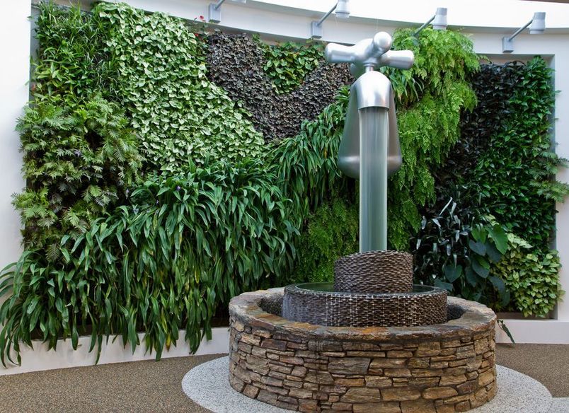 Puzzling World Green Wall