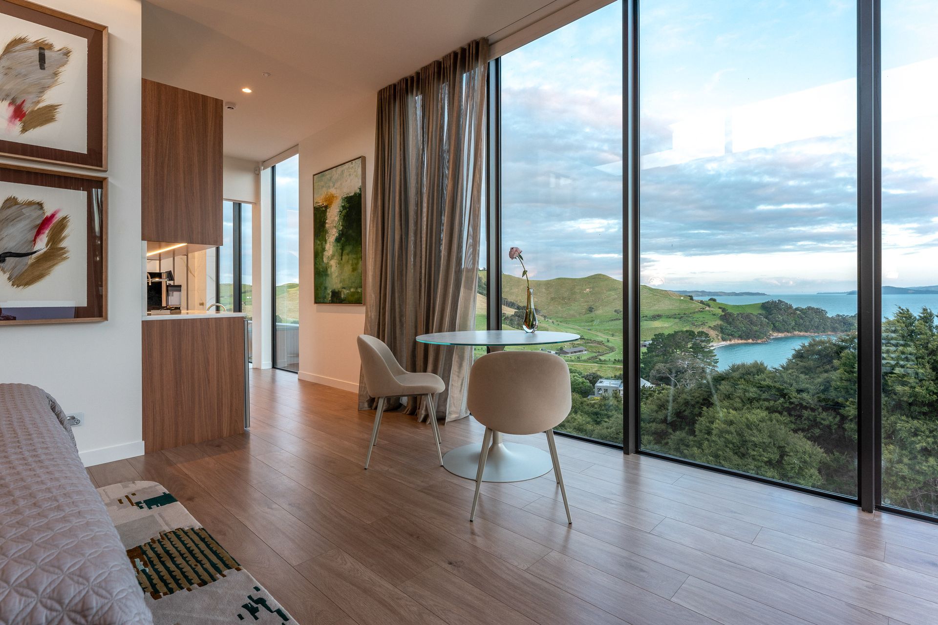 Omana Luxury Villa - Haven