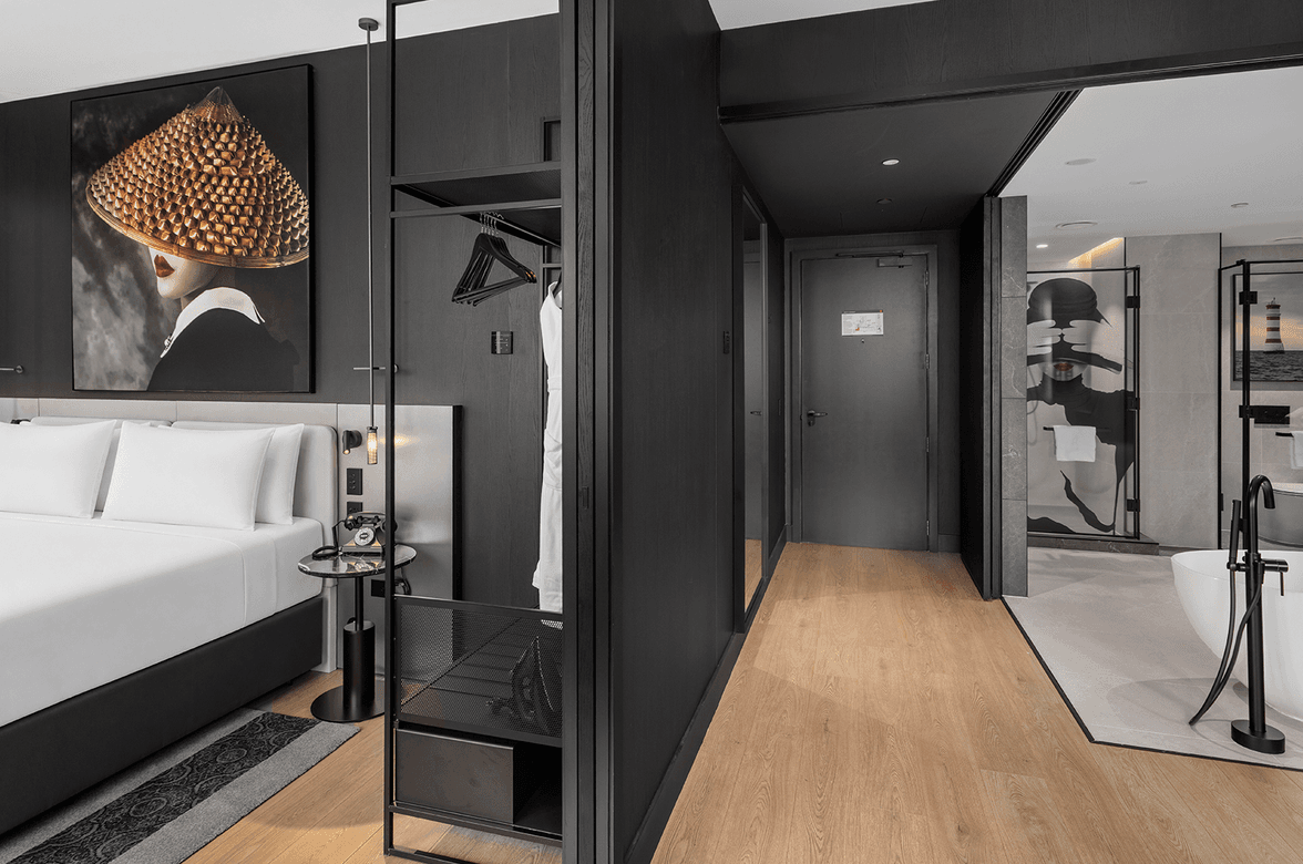 Radisson RED Auckland