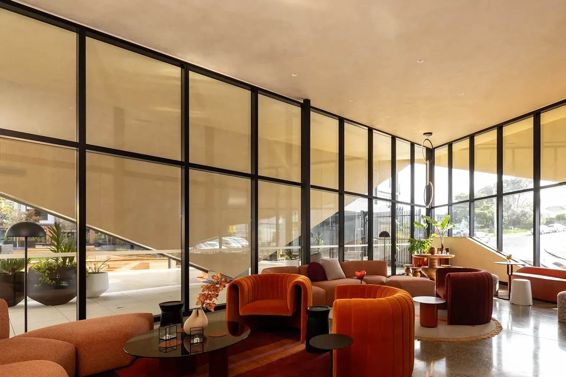 Resido-pavilion-suavetwotone-ceilingsandwalls-ambitec1.webp