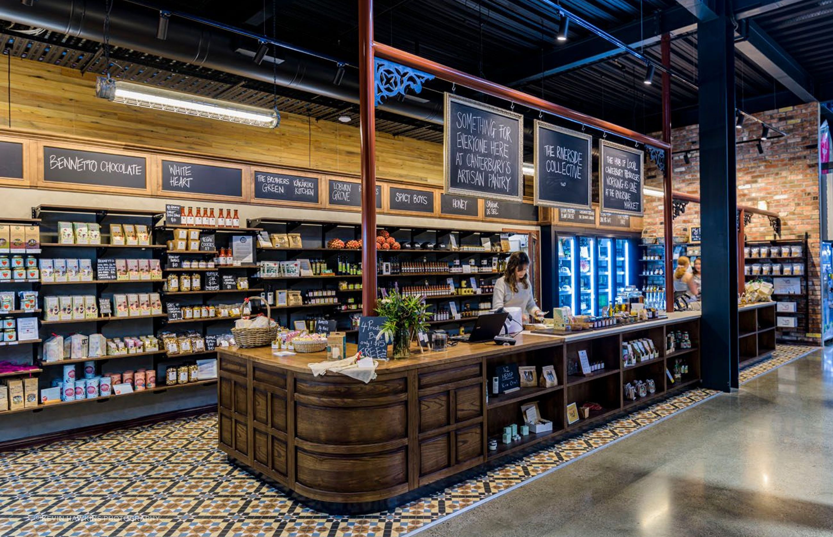 Riverside Farmers Market - The Collective & Unground Coffee
