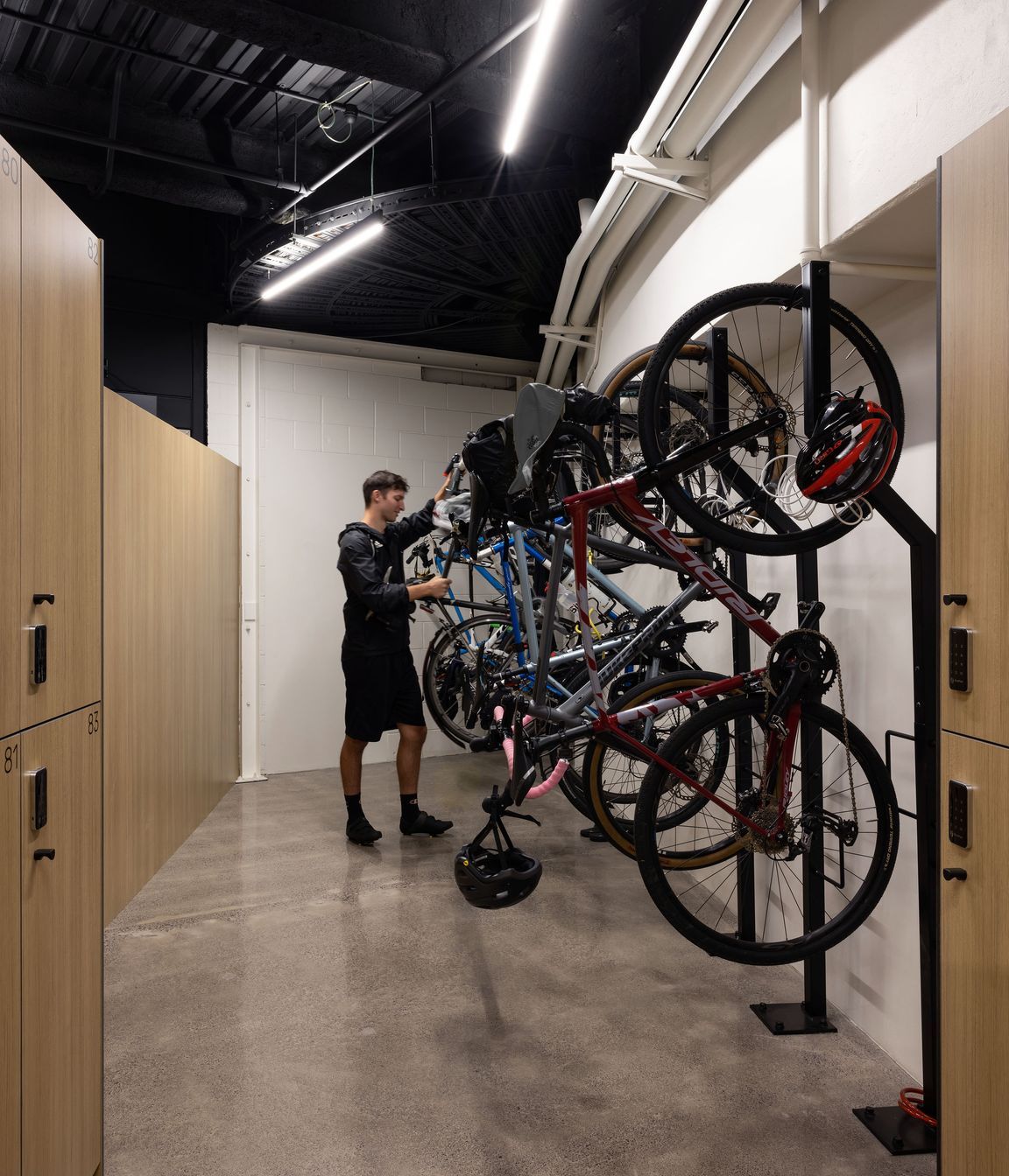 205Q End-of-Trip Facilities