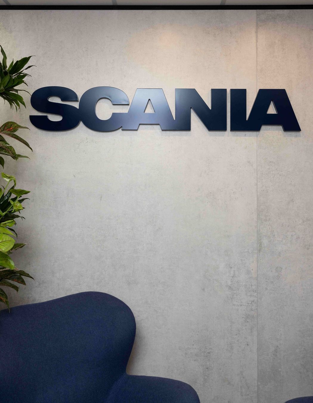 Scaniavisitorwaiting.jpg