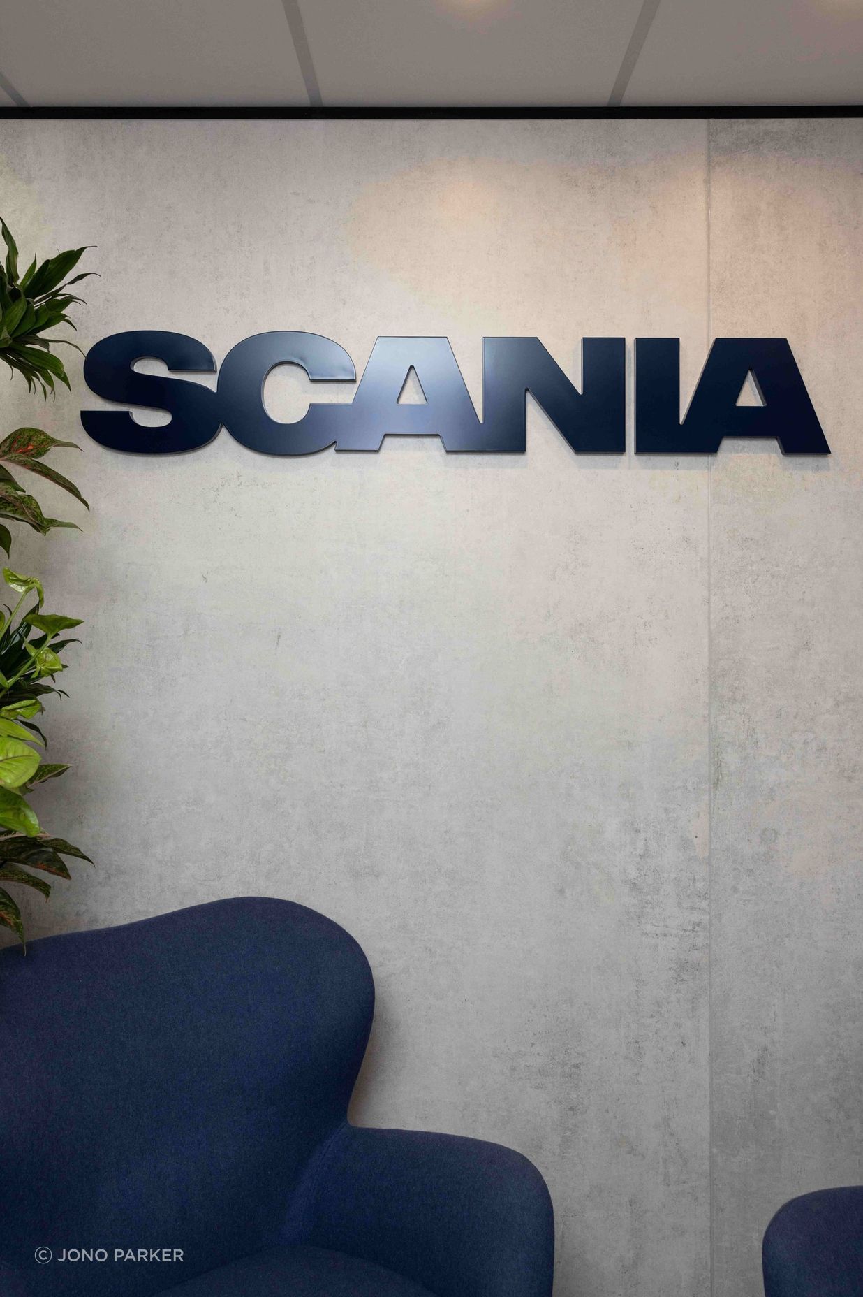 Scaniavisitorwaiting.jpg