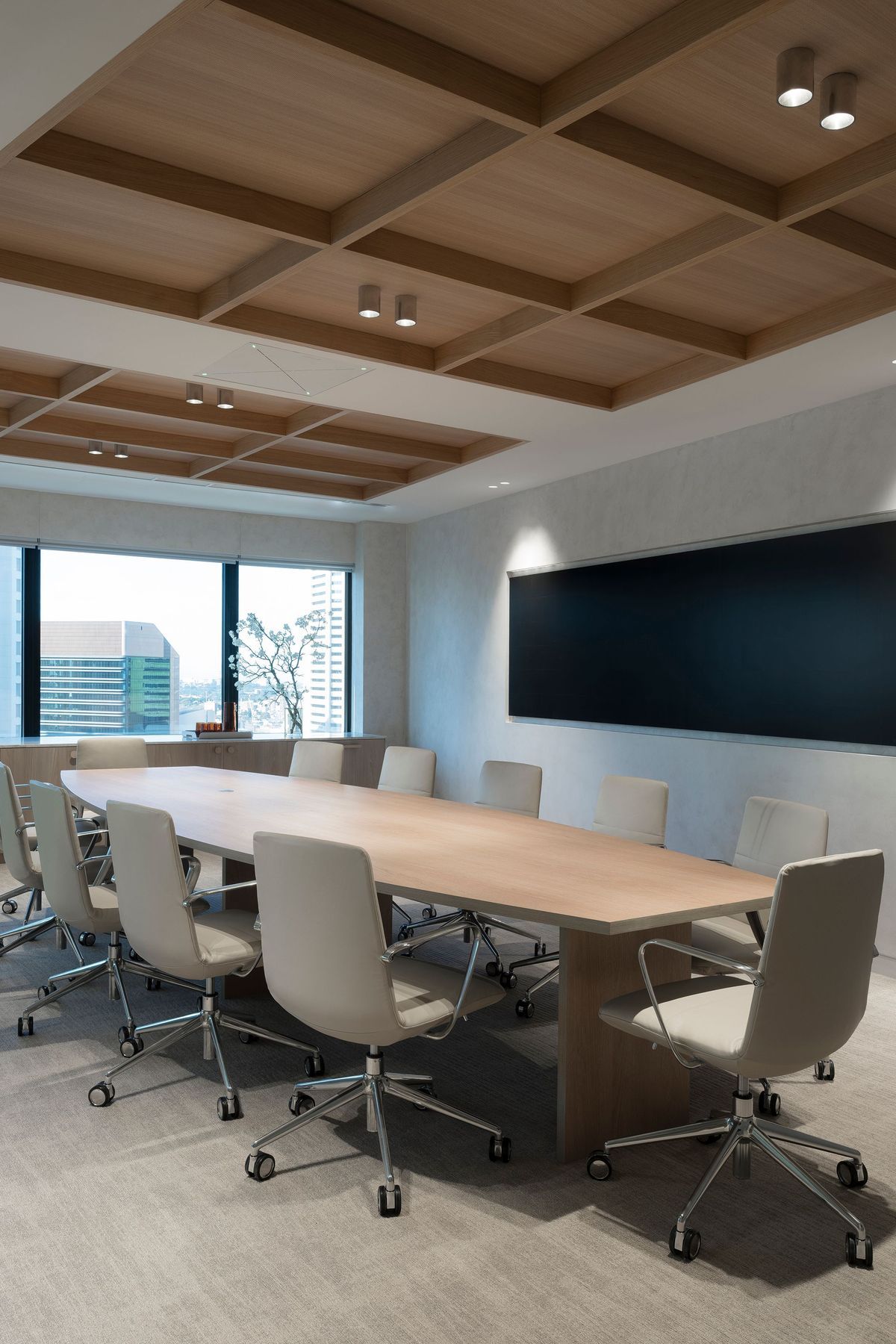 ScreenwoodSOUNDLINATheOaksWallCovering2.jpg