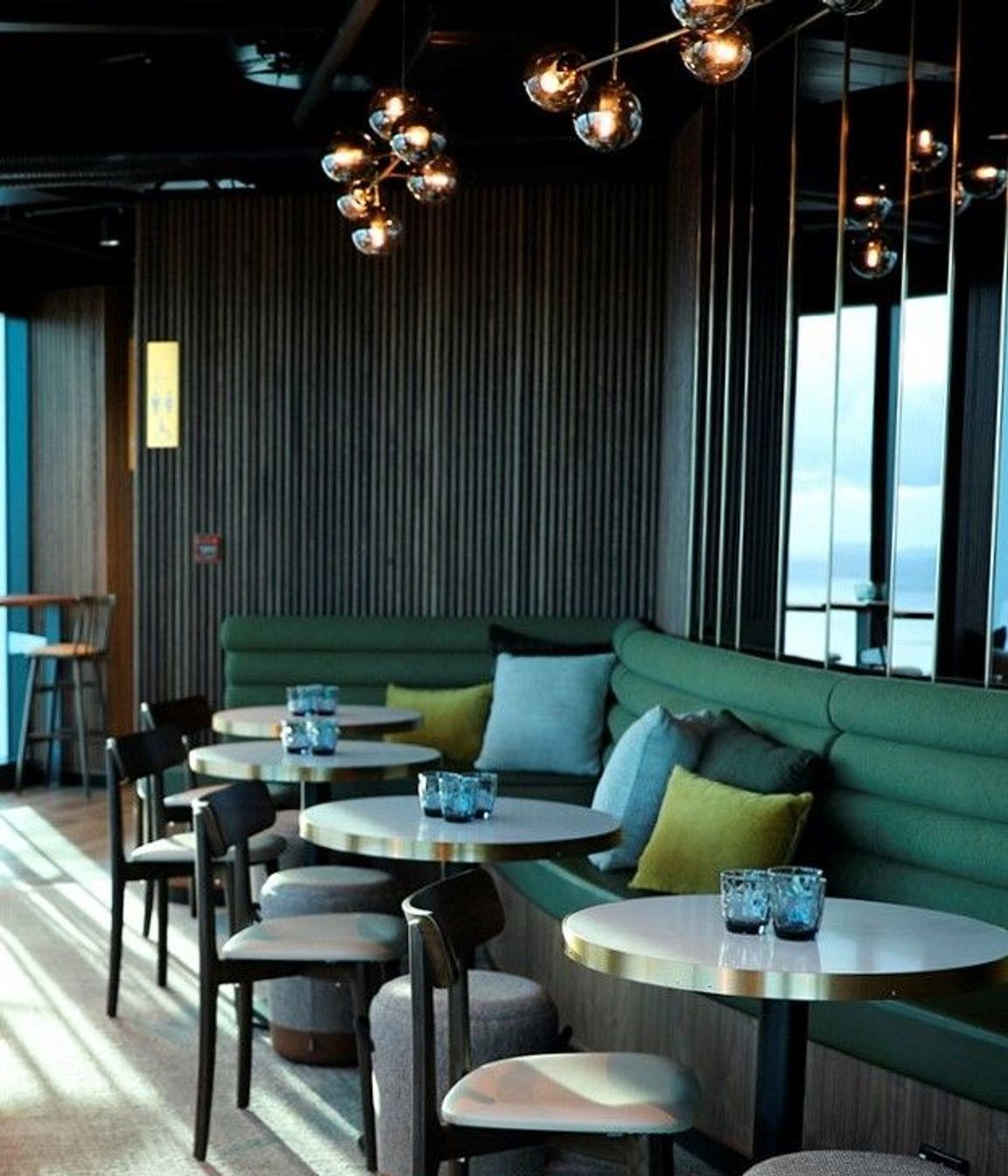 Skybar-5.jpg