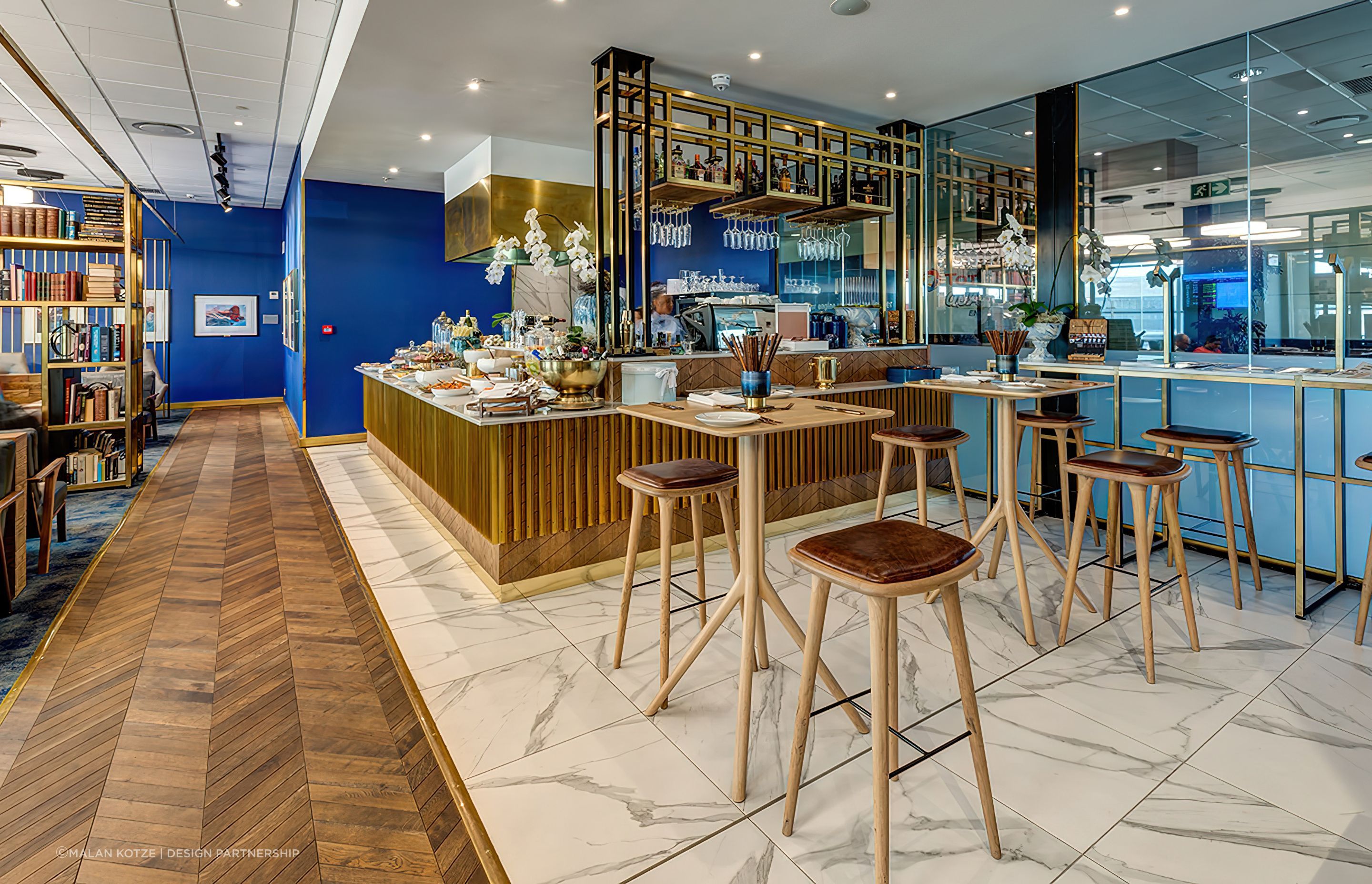 Standard-Bank05-gigapixel-standard-scale-200x.jpg
