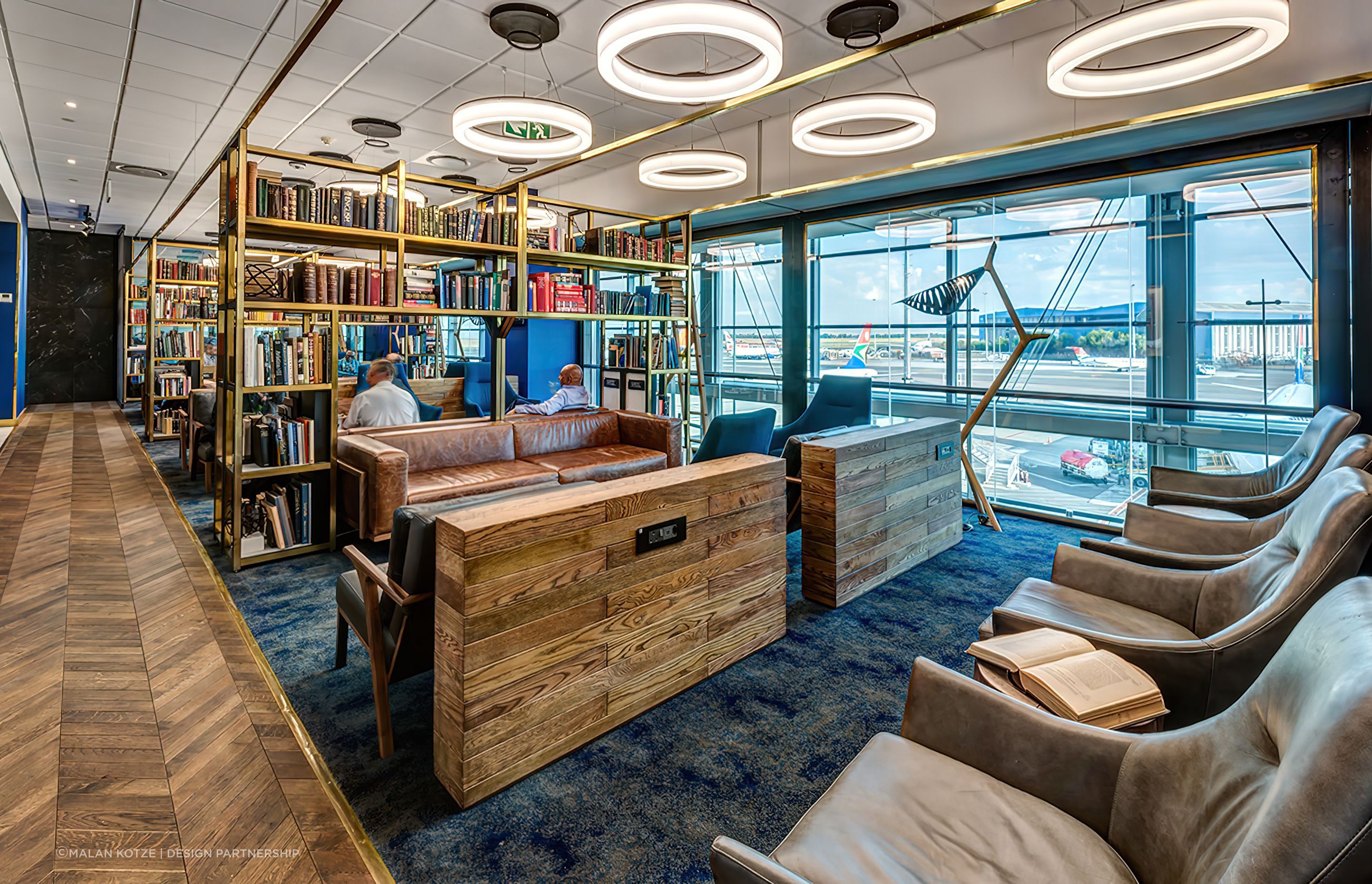 Standard-Bank06-gigapixel-standard-scale-200x.jpg