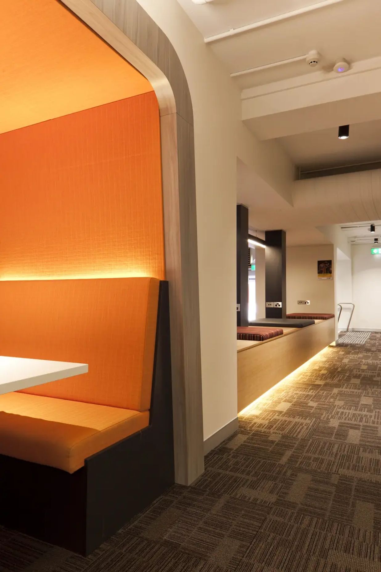 Learning Commons, Charles Sturt University - Wagga Wagga