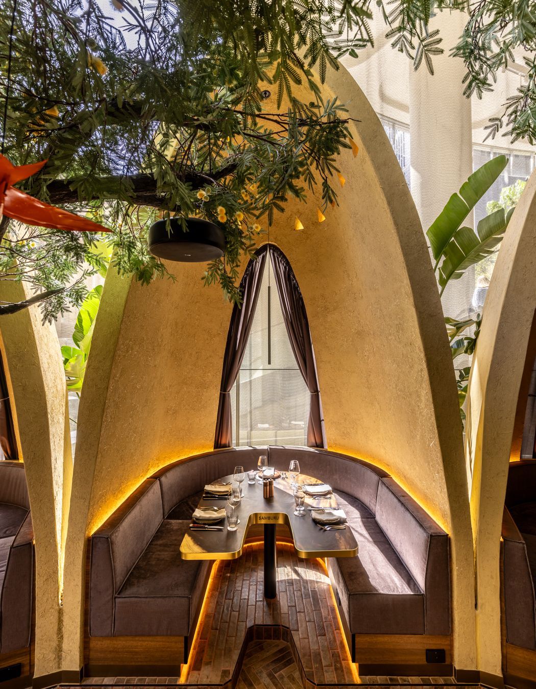 The-Meat-and-Wine-Co-Circular-Quay-Restaurant-Design-COOOP-1-v2.jpg