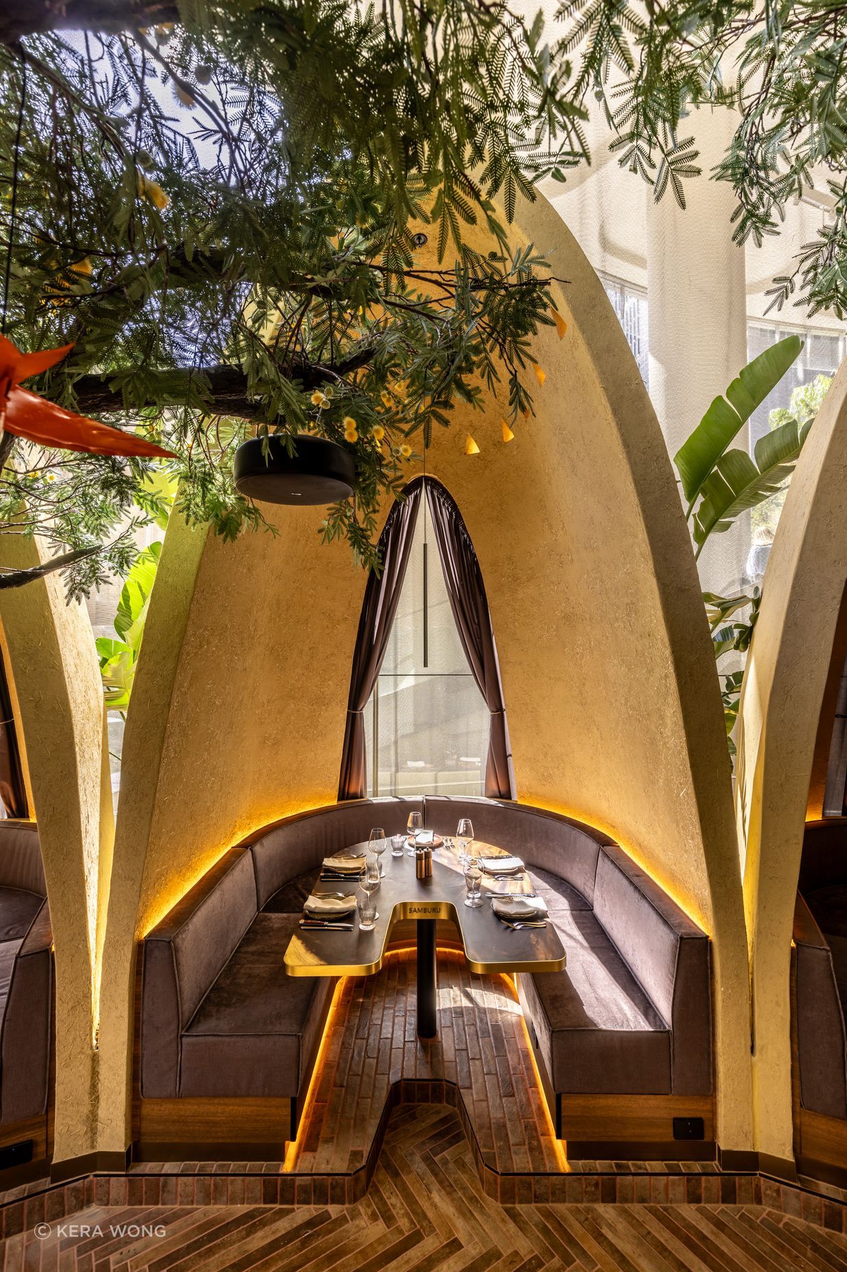The-Meat-and-Wine-Co-Circular-Quay-Restaurant-Design-COOOP-1-v2.jpg