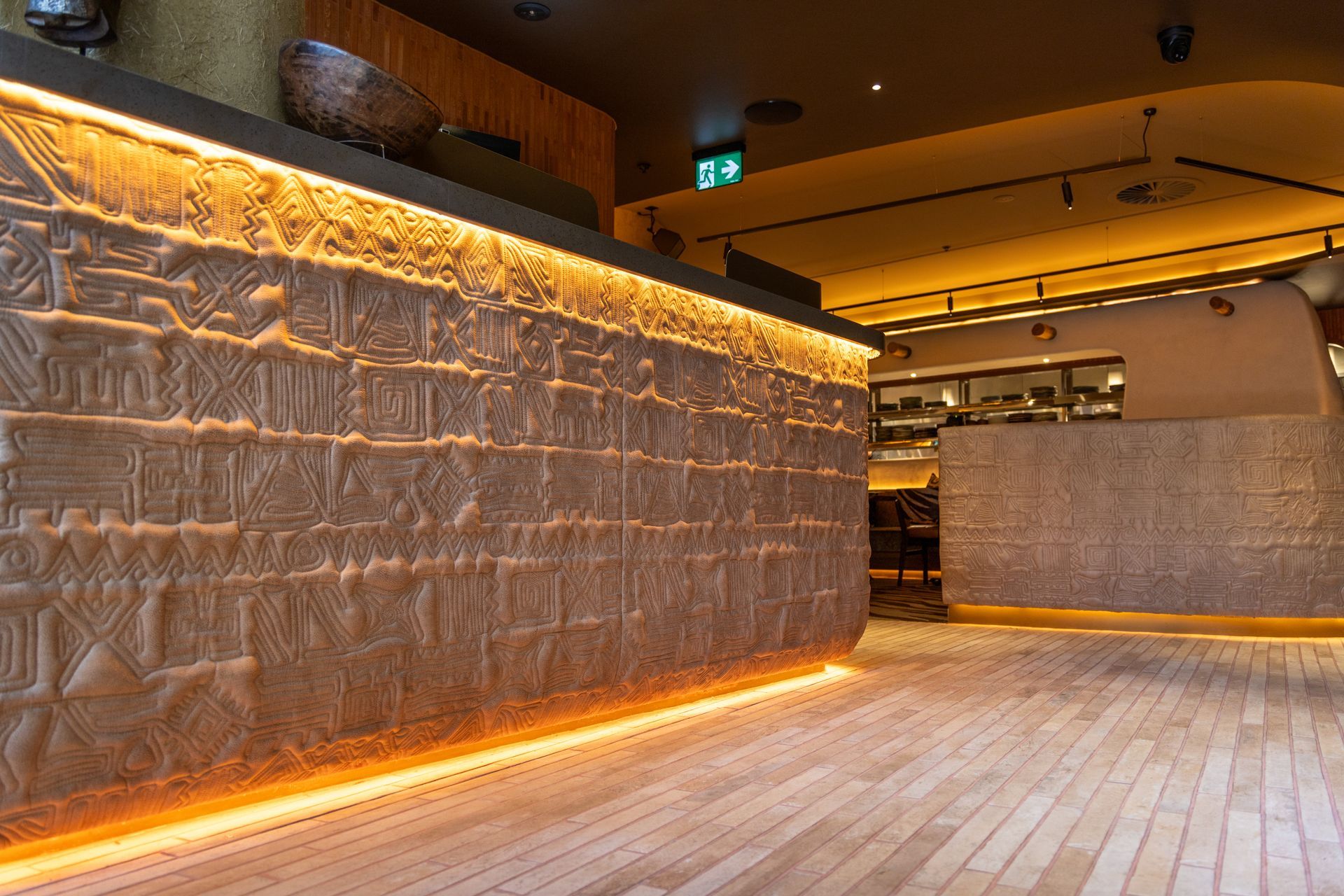 The-Meat-and-Wine-Co-Circular-Quay-Restaurant-Design-COOOP-21.jpg