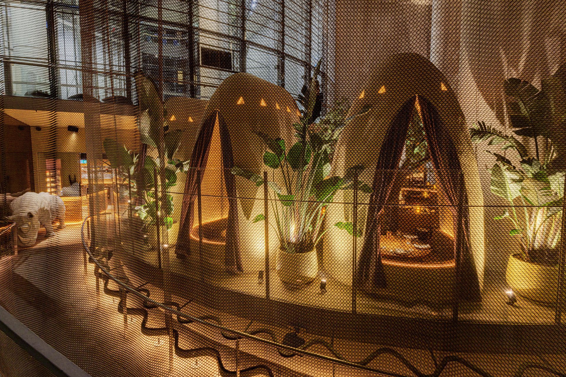 The-Meat-and-Wine-Co-Circular-Quay-Restaurant-Design-COOOP-3-min.jpg