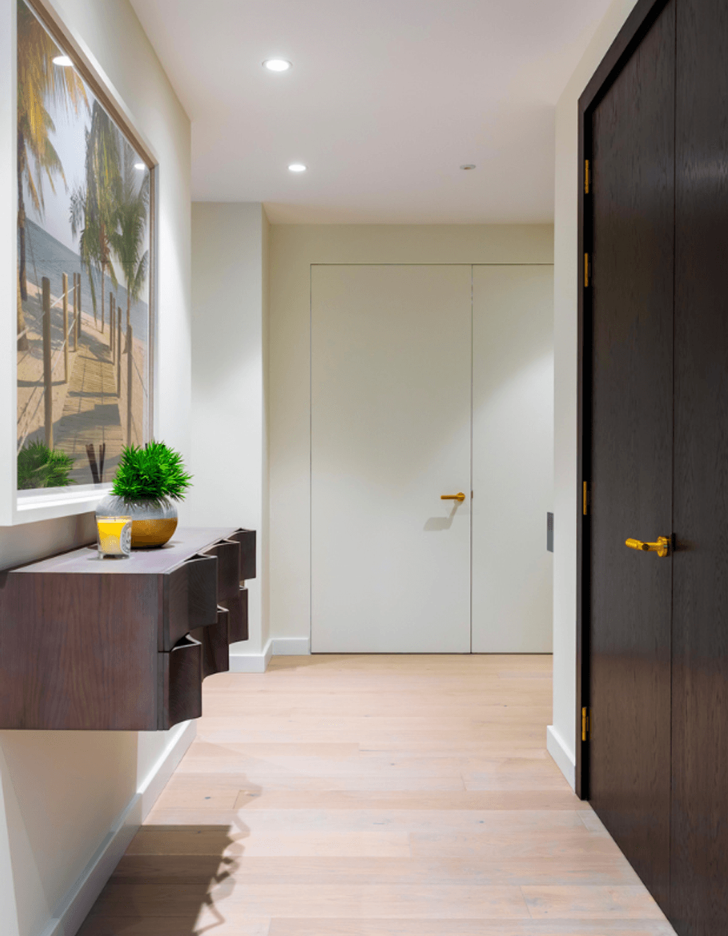 An EzyJamb Single Rebate framed door blending into the central hallway wall.