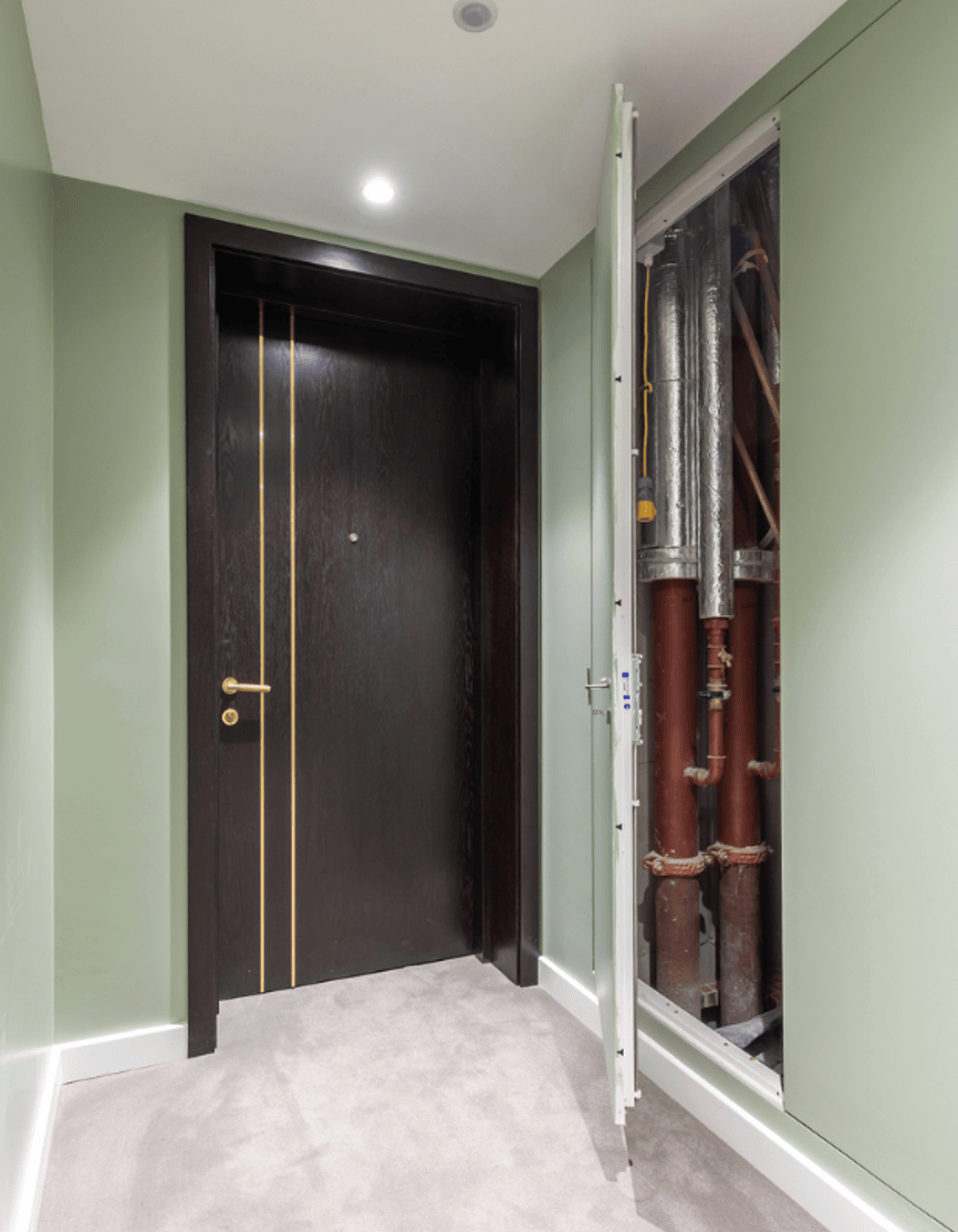 An open AccessDor demonstrating the scale of the service openings.