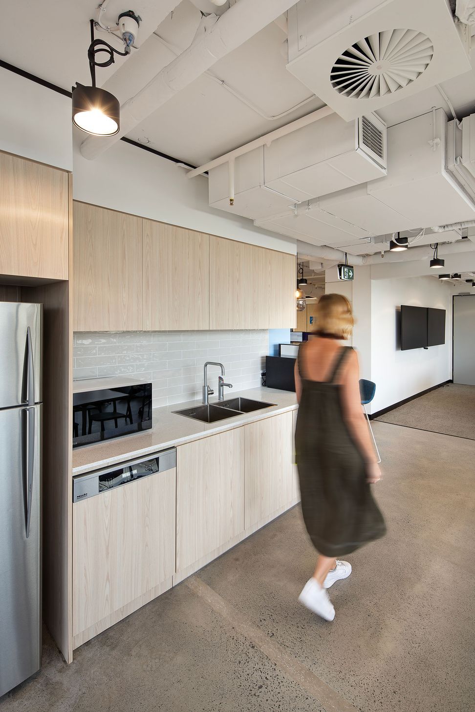 ZurichSydney-Office-Fitout2.jpg