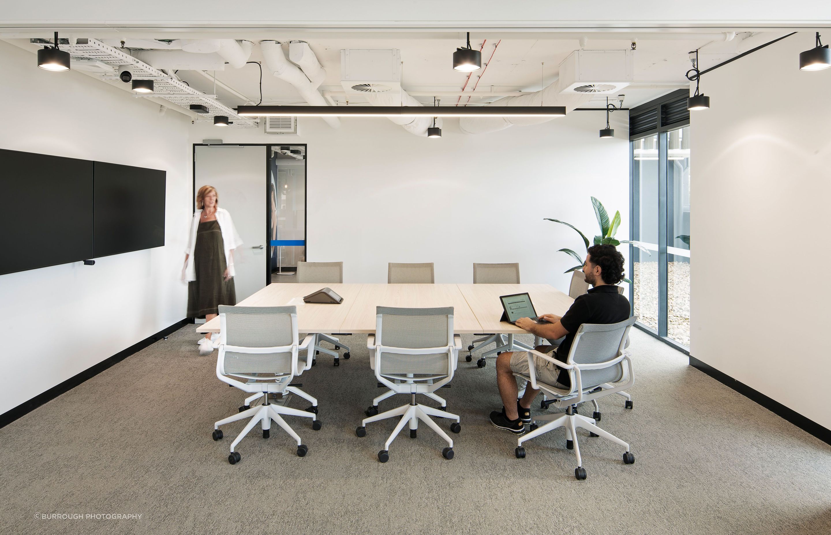 ZurichSydney-Office-Fitout3.jpg