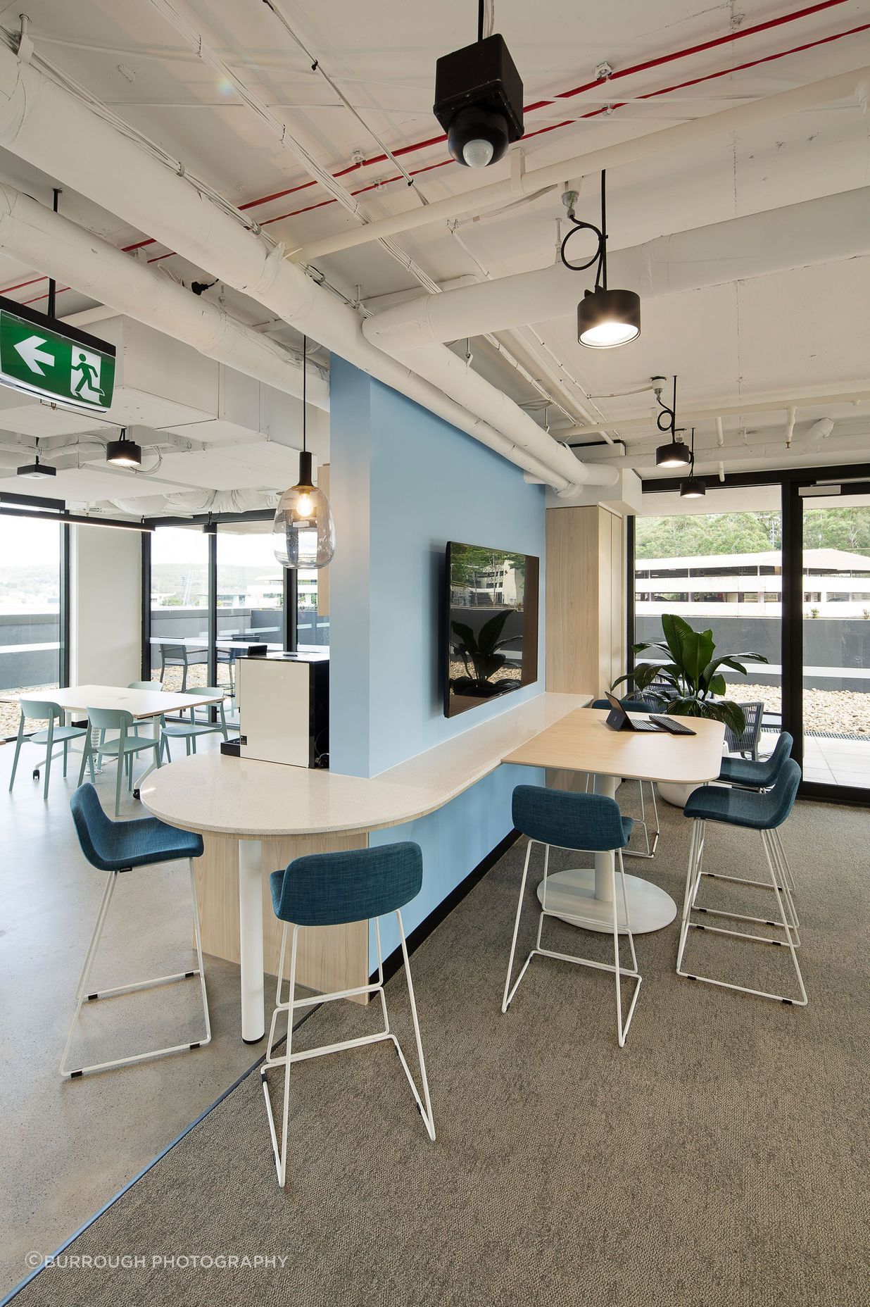 ZurichSydney-Office-Fitout4.jpg