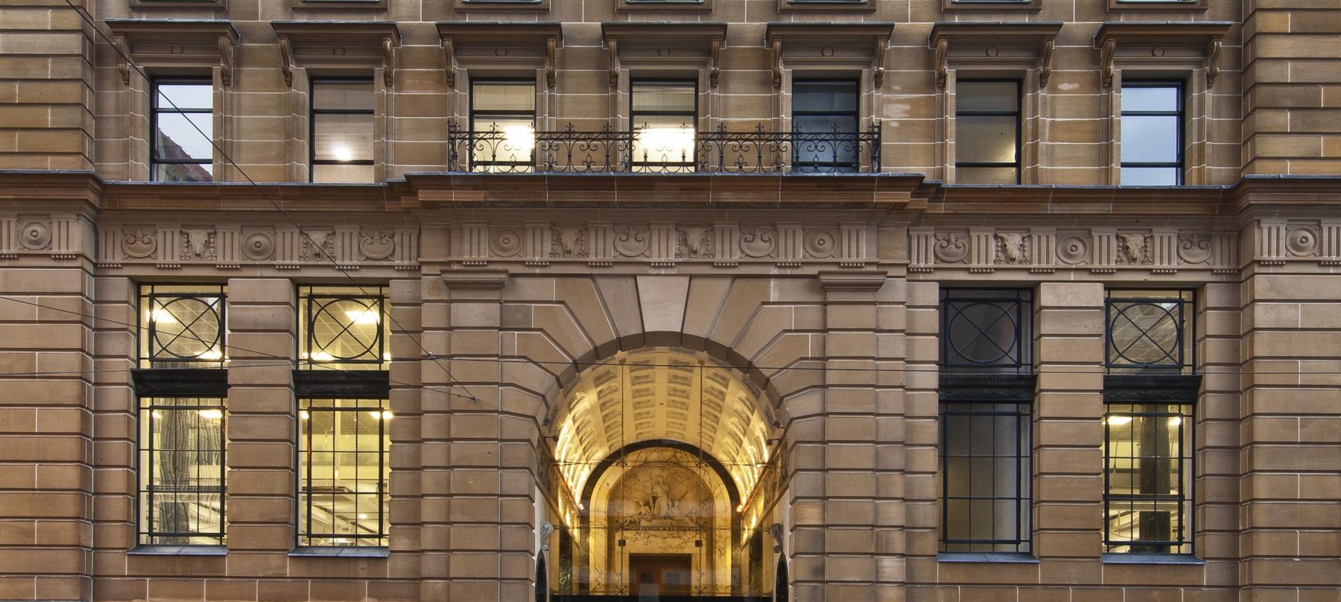 AMP Building - 86 Customhouse Quay banner