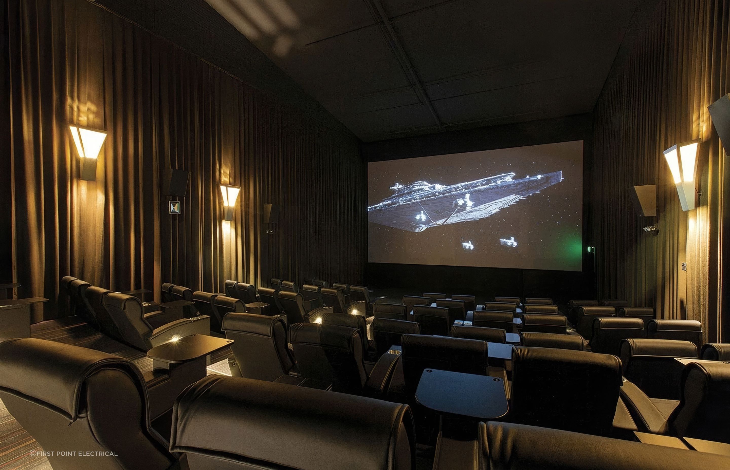 archipro-reading-cinema-gallery-05.jpeg