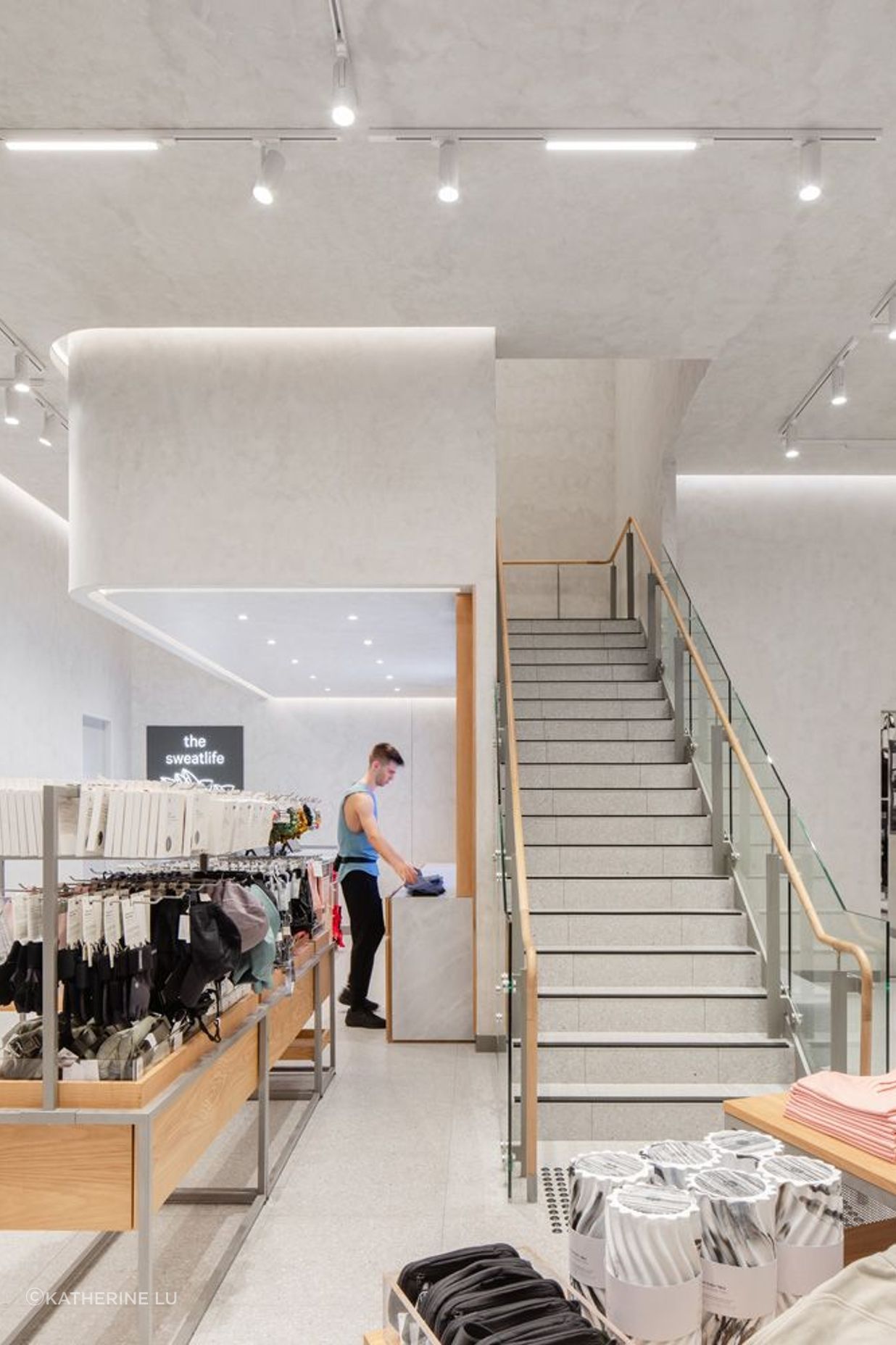 Lululemon Brookfield Place