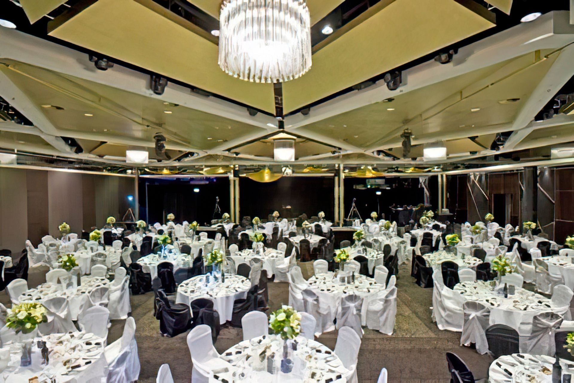 buildmeBankstownDistrictSportsClub-GrandBallroom4442xa-gigapixel-standard-scale-481x.jpg